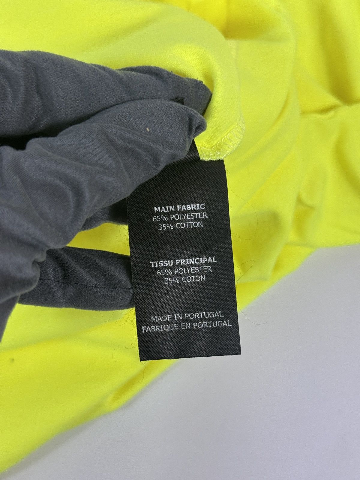 Vetements VOLT LOGO PRINT OVERSIZED T-SHIRT Size US XL / EU 56 / 4 - 9 Thumbnail