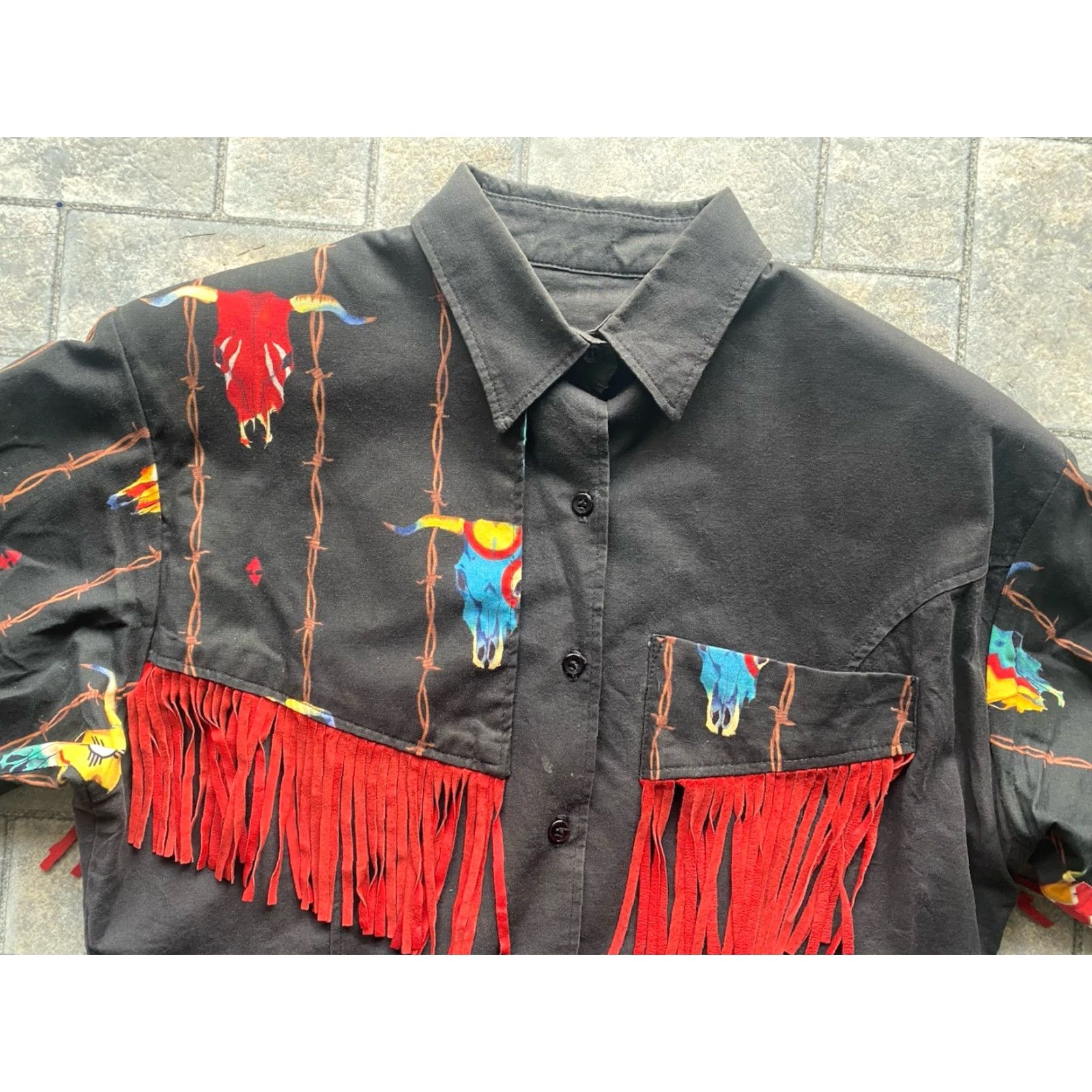 Vintage VINTAGE Longhorn By Niver Western Wear WOMENS MED Shirt Jacket Black/Red Fringe M Size M / US 6-8 / IT 42-44 - 4 Thumbnail
