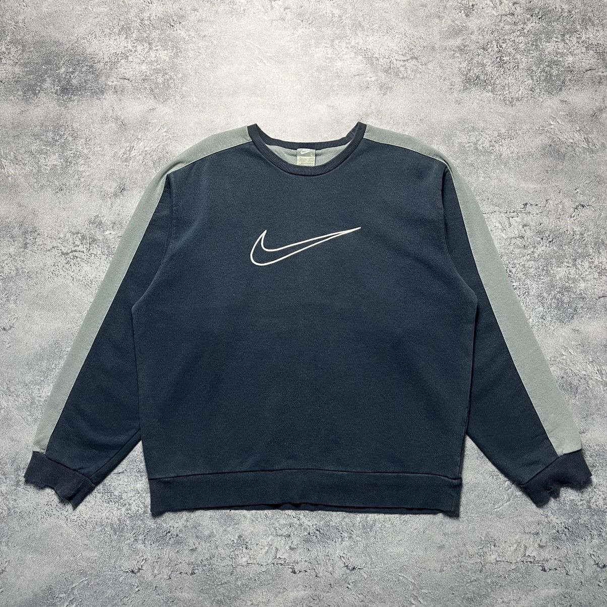 Nike Vintage Nike Big Central Logo Swoosh Sweatshirt Streetwear Size US L / EU 52-54 / 3 - 1 Thumbnail