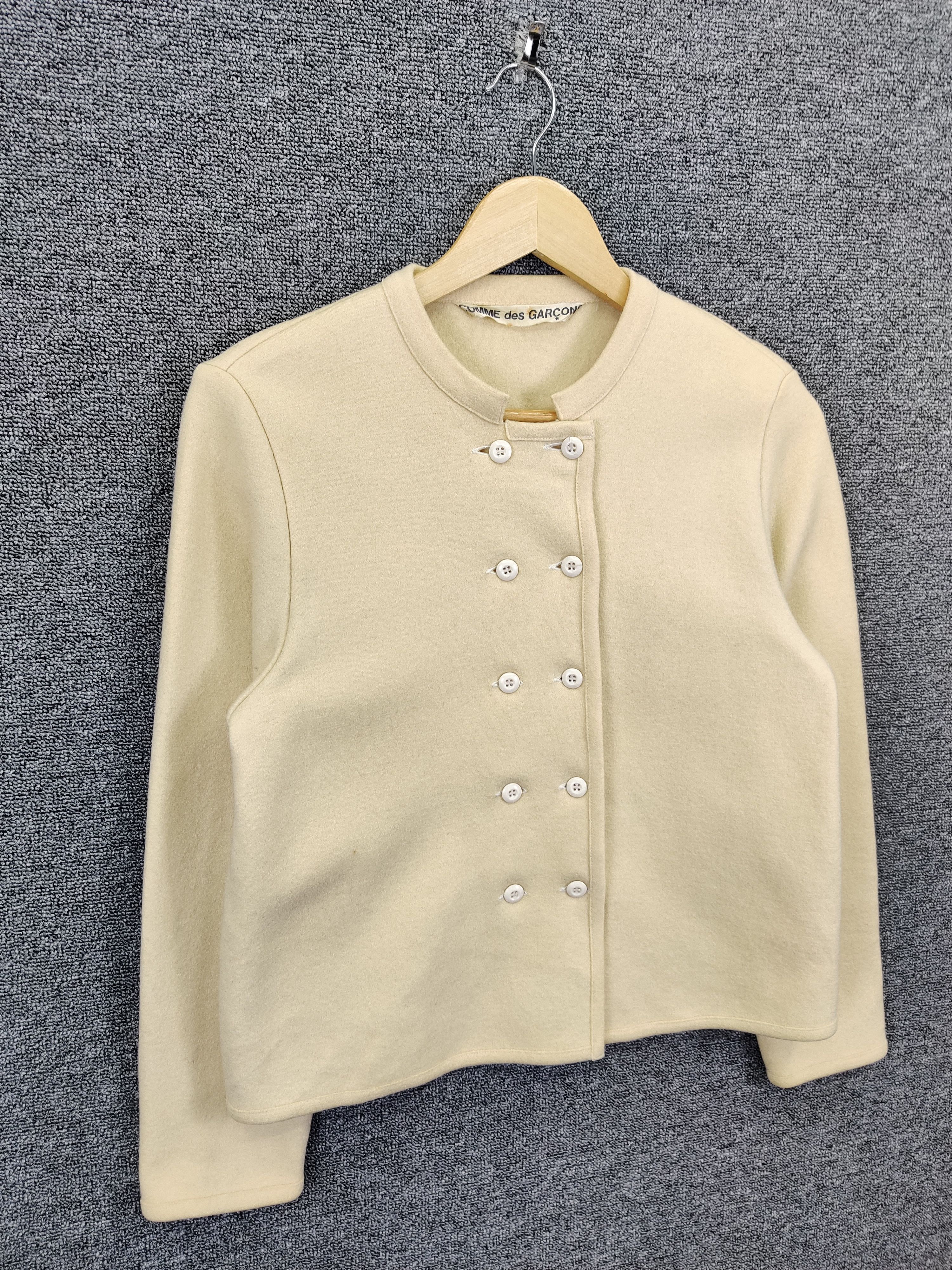 Comme des Garcons Vintage Comme Des Garcons Cream Double Breasted Coat Size US M / EU 48-50 / 2 - 5 Thumbnail