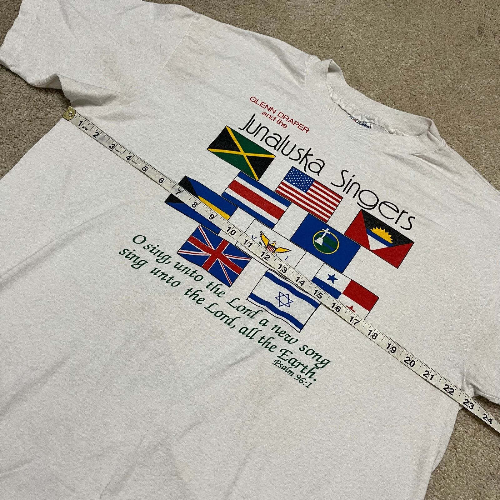 Hanes Vintage 90s Junaluska Singers Multi Flag Gospel Graphic Tee Size US XL / EU 56 / 4 - 6 Thumbnail