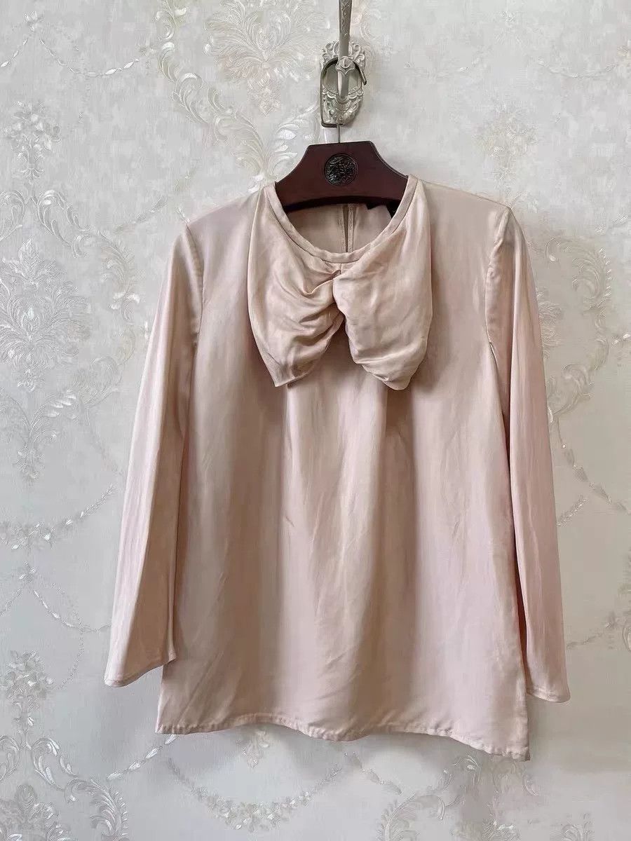 Louis Vuitton LV Authentic Runway Silk Top Size M / US 6-8 / IT 42-44 - 1 Thumbnail