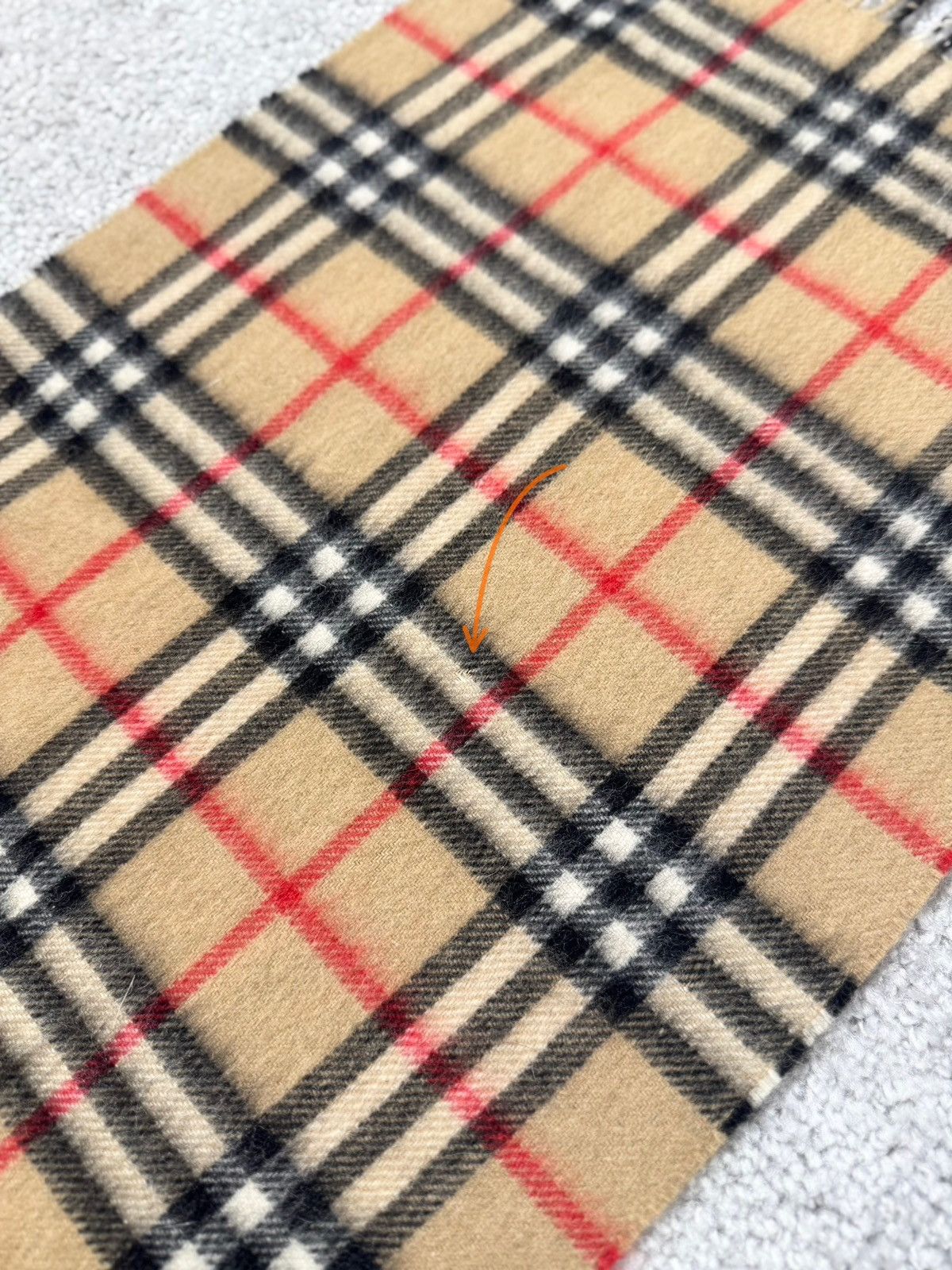 Burberry Vintage Burberry's London Cashmere Scarf Nova Check Stripes Size ONE SIZE - 8 Thumbnail