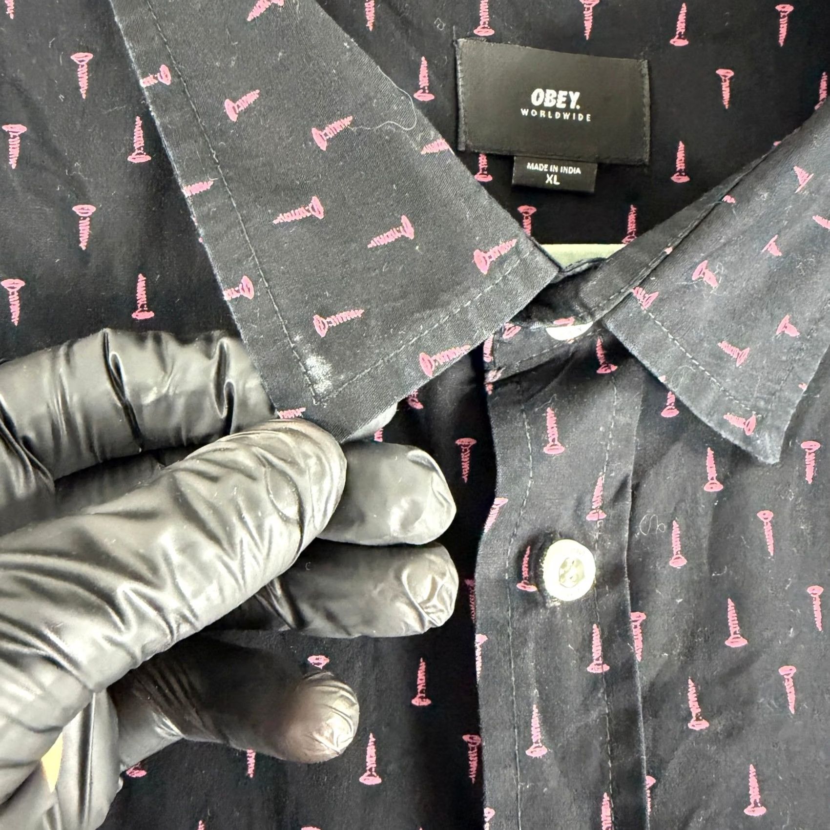 Obey OBEY Button Down Shirt Mens XL Black Pink Screw Print Long Sleeve Streetwear Size US XL / EU 56 / 4 - 3 Thumbnail