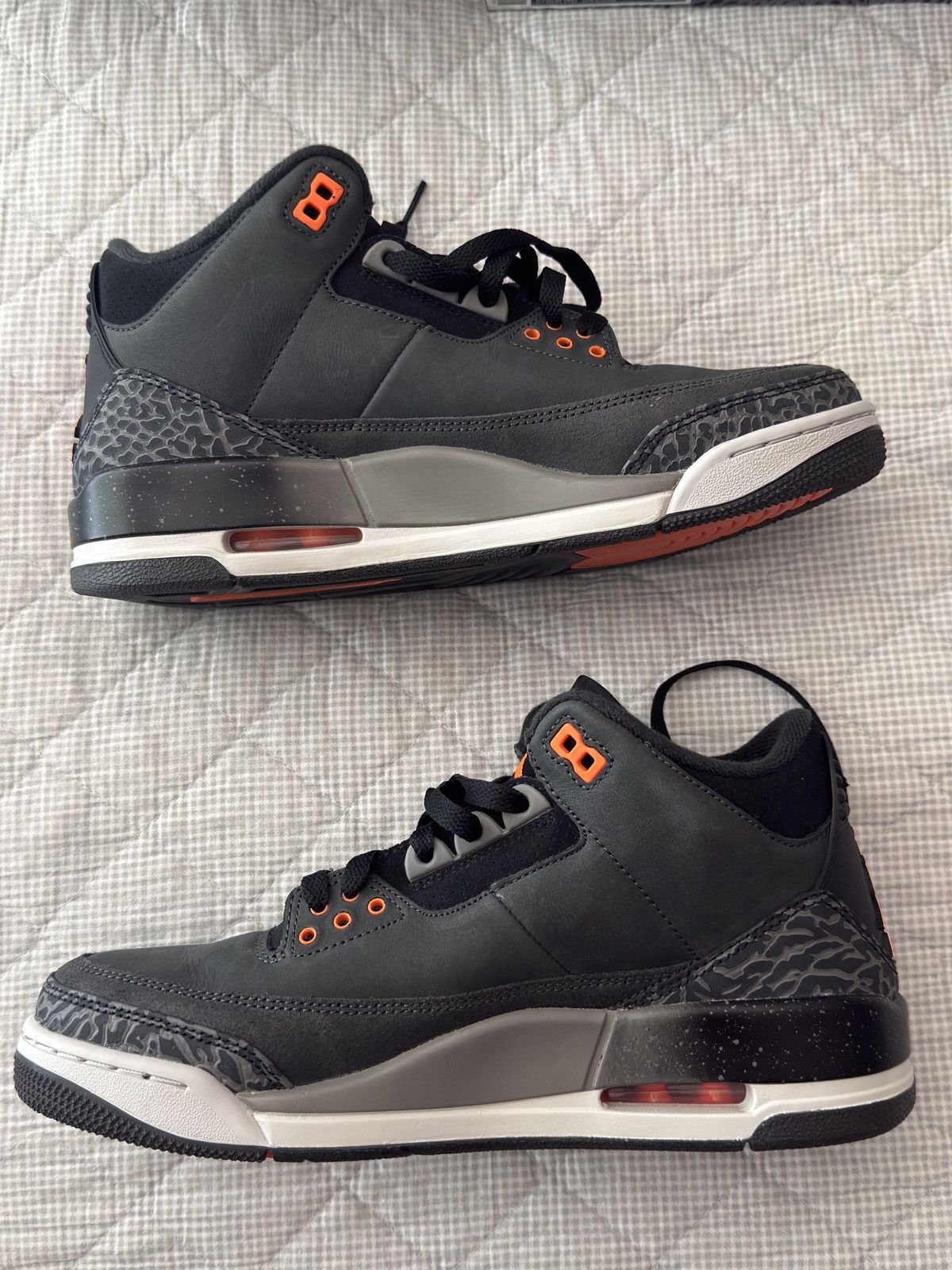 Jordan Brand Air Jordan 3 Retro ‘ Fear Pack 2023 ‘ Size US 9 / EU 42 - 2 Thumbnail