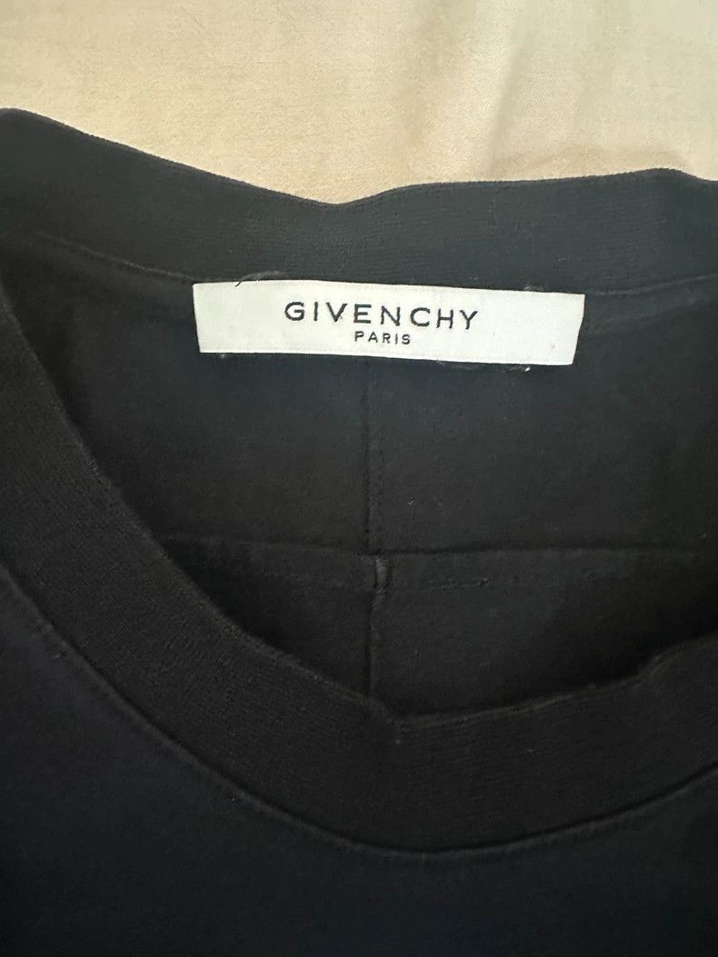 Givenchy Givenchy Shark print round neck short sleeve T-shirt Size US M / EU 48-50 / 2 - 3 Thumbnail