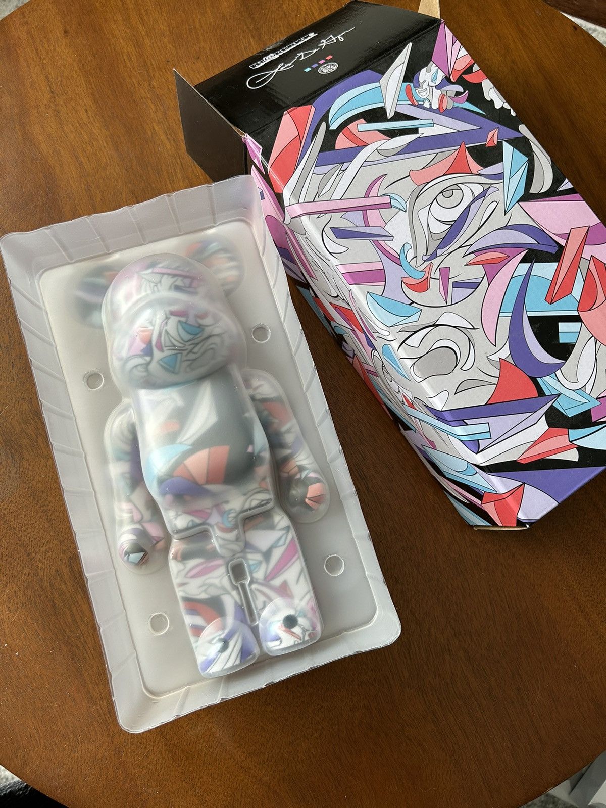 Medicom Toy Louis de Guzman 400% Bearbrick DesignerCon Exclusive Size ONE SIZE - 6 Thumbnail