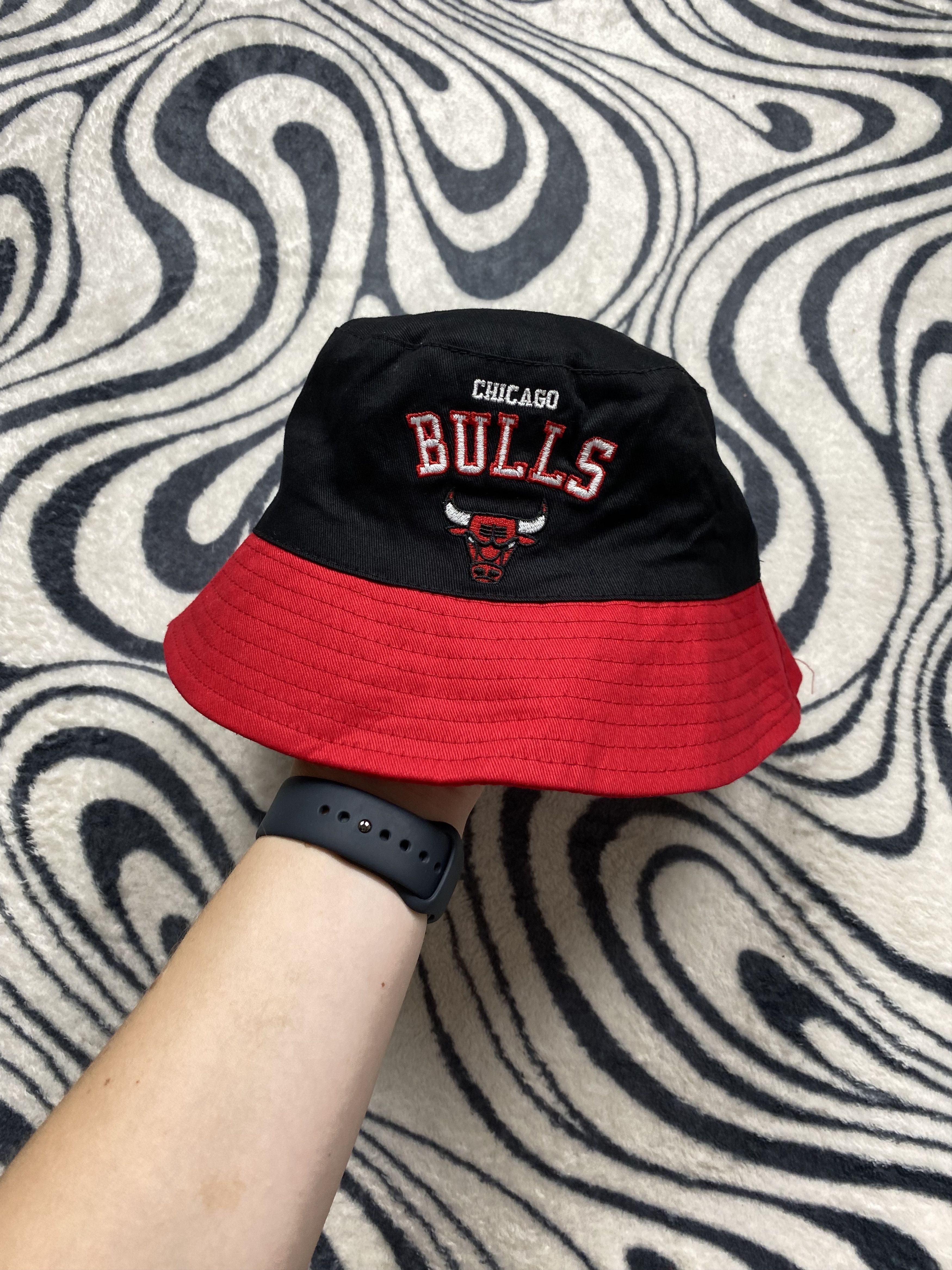 NBA × NHL × Vintage Chicago Bulls Vintage NHL Mens Bucket Hat Y2K Size ONE SIZE - 1 Thumbnail