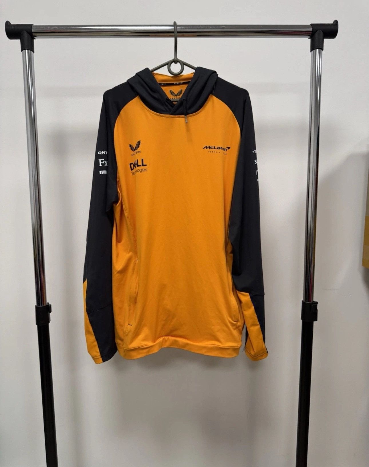 Malcolm McLaren McLaren F1 Hoodie Castore Formula Racing Official Product Size US L / EU 52-54 / 3 - 1 Thumbnail