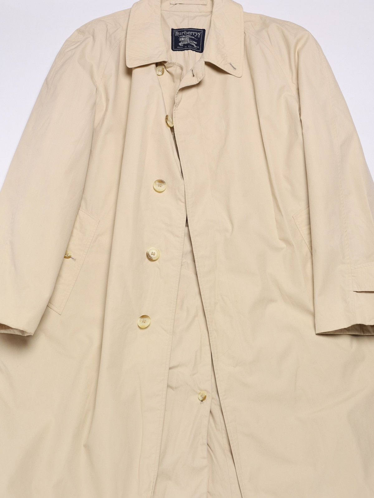 Burberry Burberry Vintage Beige Trench Coat 52 size Jacket Size US L / EU 52-54 / 3 - 11 Thumbnail