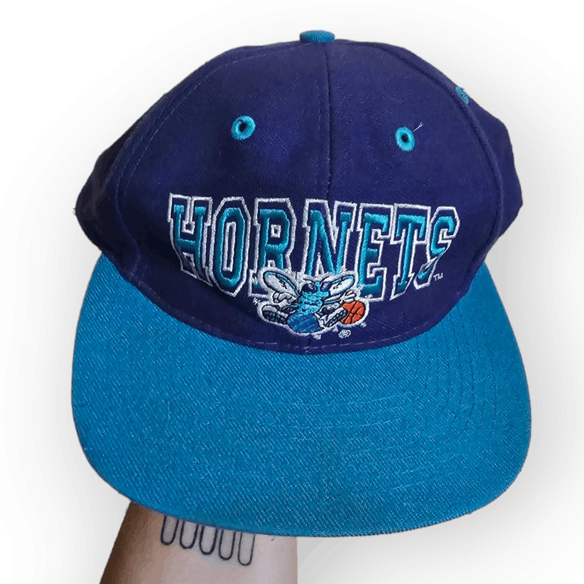 NBA × Vintage Charlotte Hornets Vintage Hat Size ONE SIZE - 2 Thumbnail