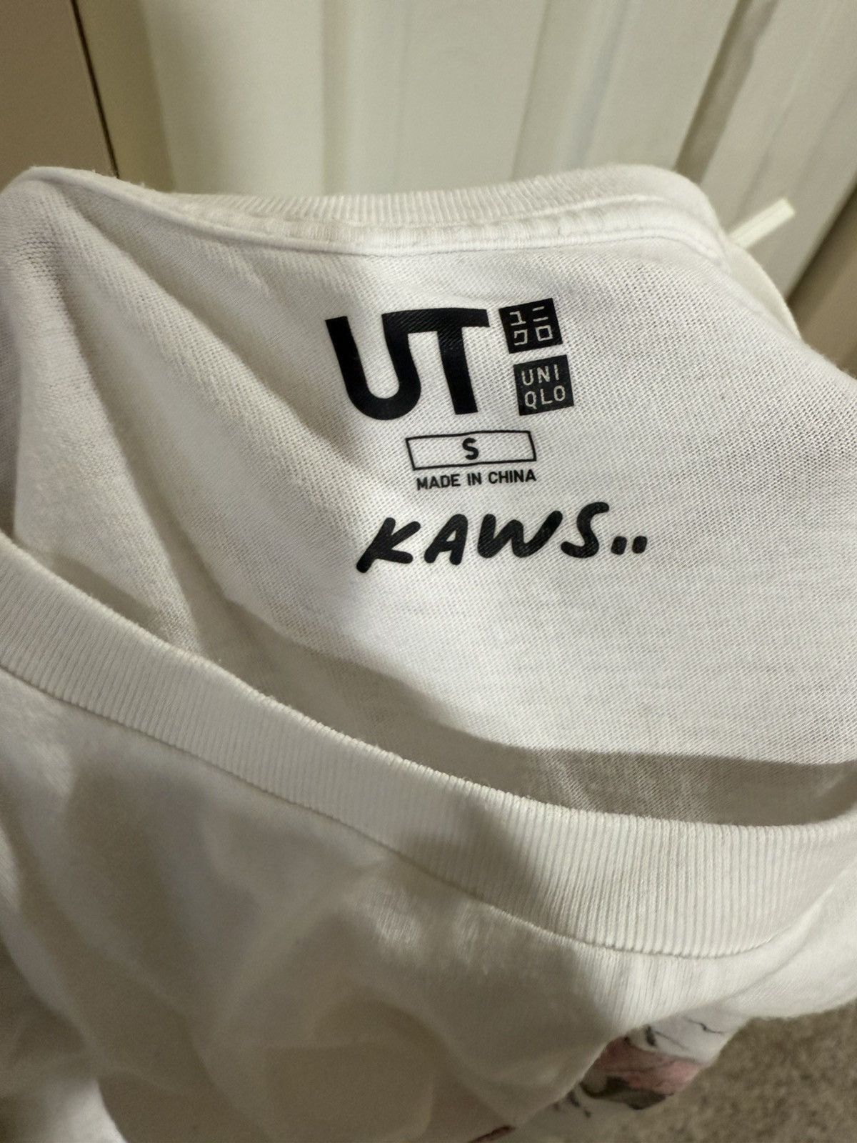Kaws × Uniqlo Kaws x Uniqlo Tee Size US S / EU 44-46 / 1 - 2 Thumbnail
