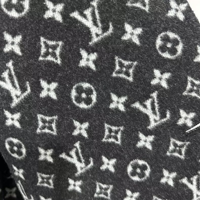 Louis Vuitton New Louis Vuitton Oversized Coat-2506 Size L / US 10 / IT 46 - 6 Thumbnail