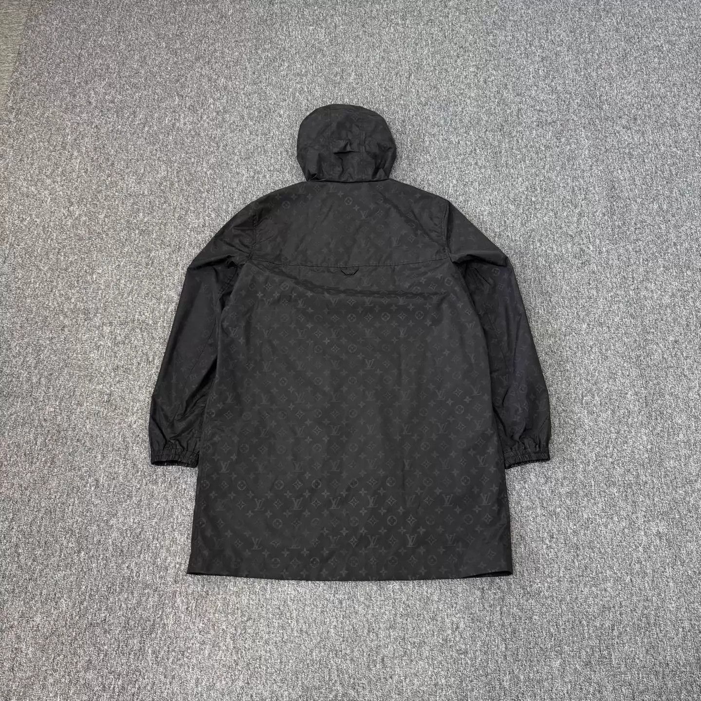 Louis Vuitton LV Pin Monogram Allover Mid-Length Hooded Jacket 50 99 New Size US M / EU 48-50 / 2 - 2 Thumbnail
