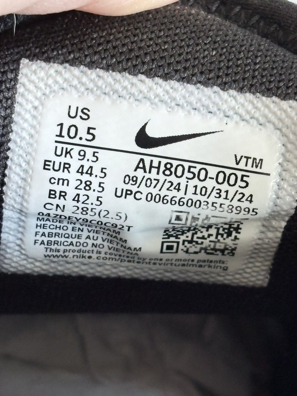 Nike Nike Air Max 270 black men's sneakers size 44.5 Size US 11.5 / EU 44-45 - 8 Thumbnail