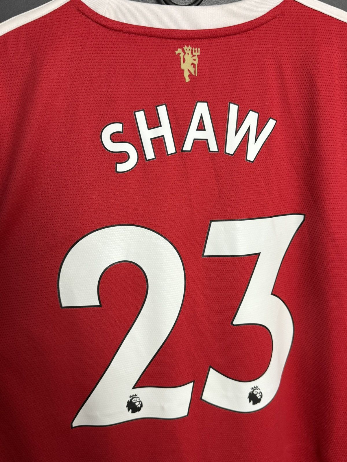 Adidas Manchester United 21/22 Home Shaw Football Jersey T-Shirt Size US XL / EU 56 / 4 - 3 Thumbnail