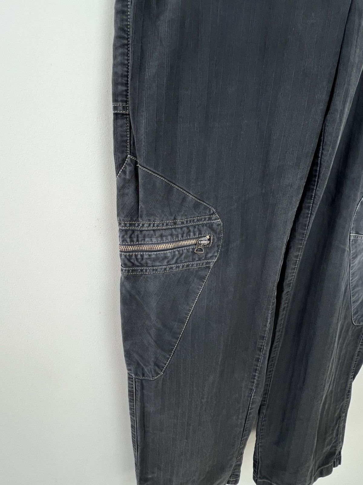 Giorgio Armani armani y2k multipocket washed cargo pants Size US 38 / EU 54 - 8 Thumbnail