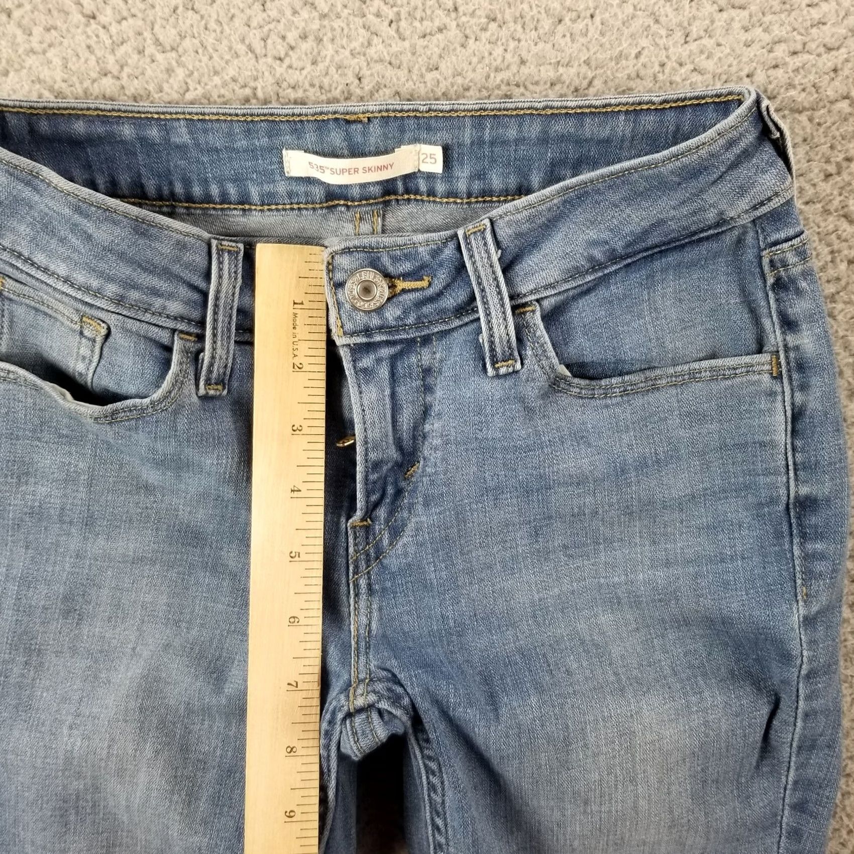 Levi's Levi's 535 Jeans Women Skinny Low Rise Light Wash Denim Stretch 25 NY 24x29 Denim Size 42" / US 20 - 5 Thumbnail