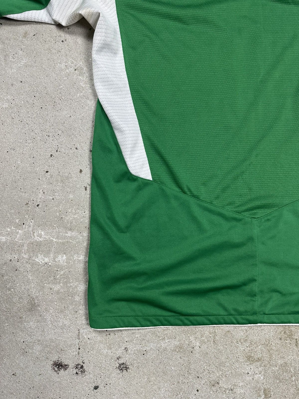 Umbro Umbro x Ireland 2004/2006 Home Jersey Shirt Size US S / EU 44-46 / 1 - 16 Thumbnail