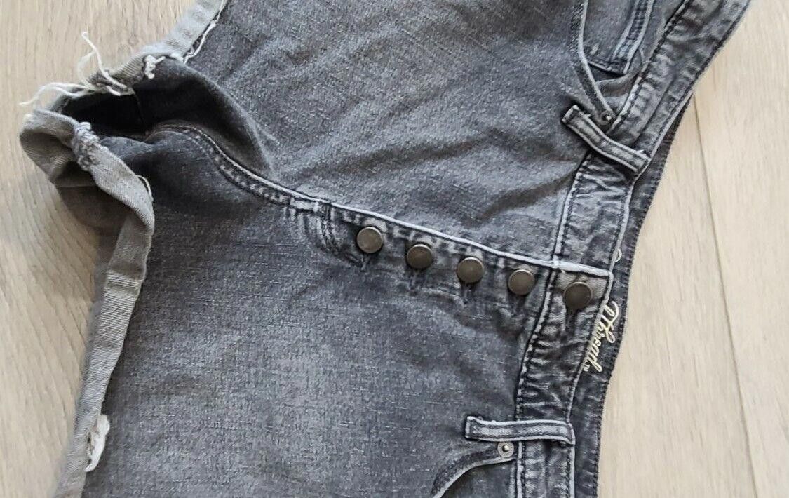 Designer Universal Thread Jean Shorts 12 High Rise Shortie New 33 Size 34" / US 12 / IT 48 - 4 Thumbnail