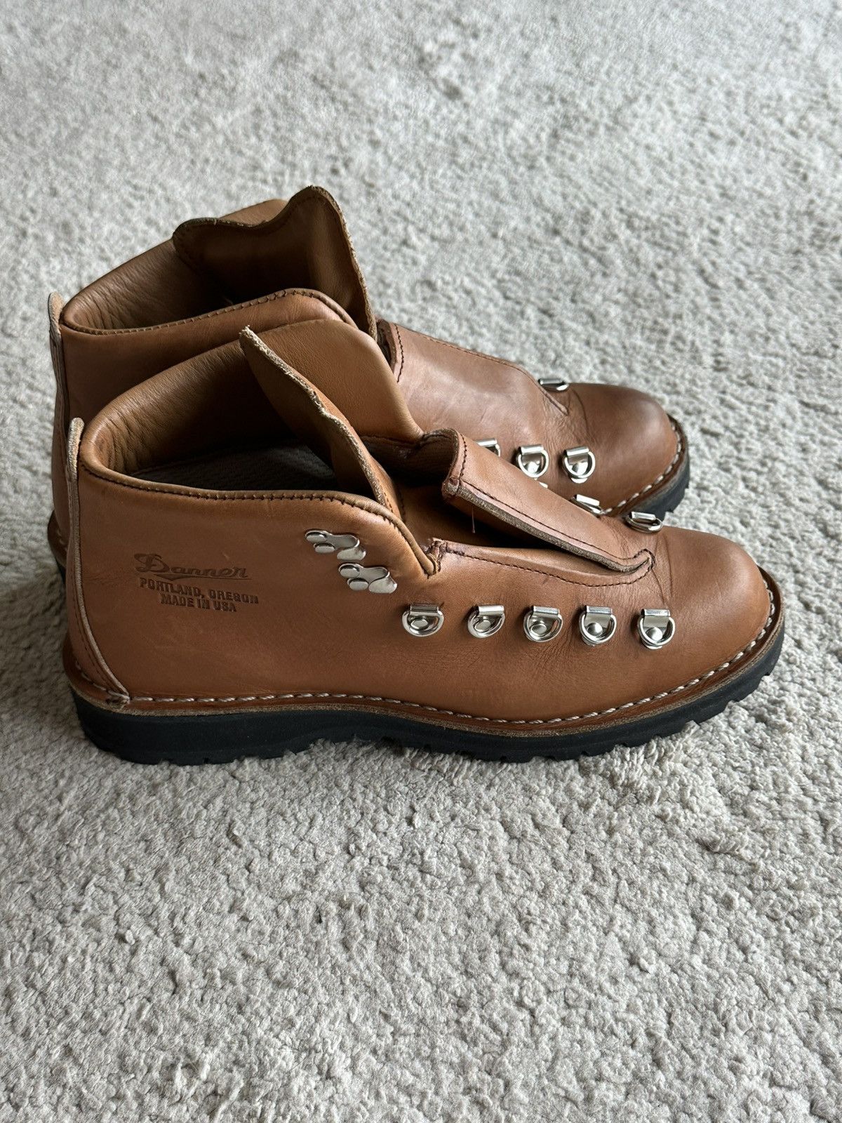Danner Womens Danner Mountain Light Size US 8.5 / IT 38.5 - 7 Thumbnail