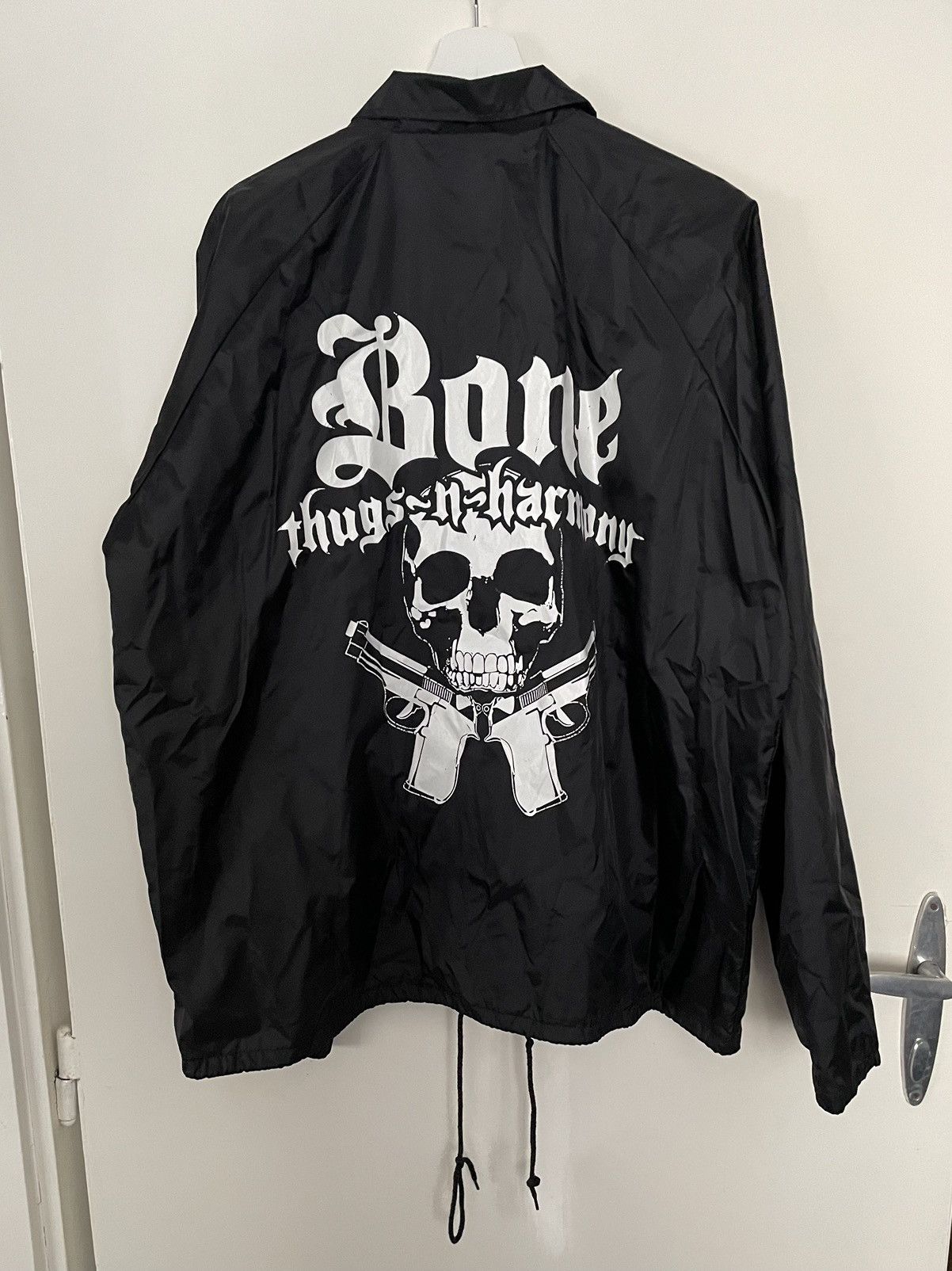 image of Rap Tees x Vintage Bone Thugs N Harmony Rap Vintage Merch Jacket in Black, Men's (Size 2XL)