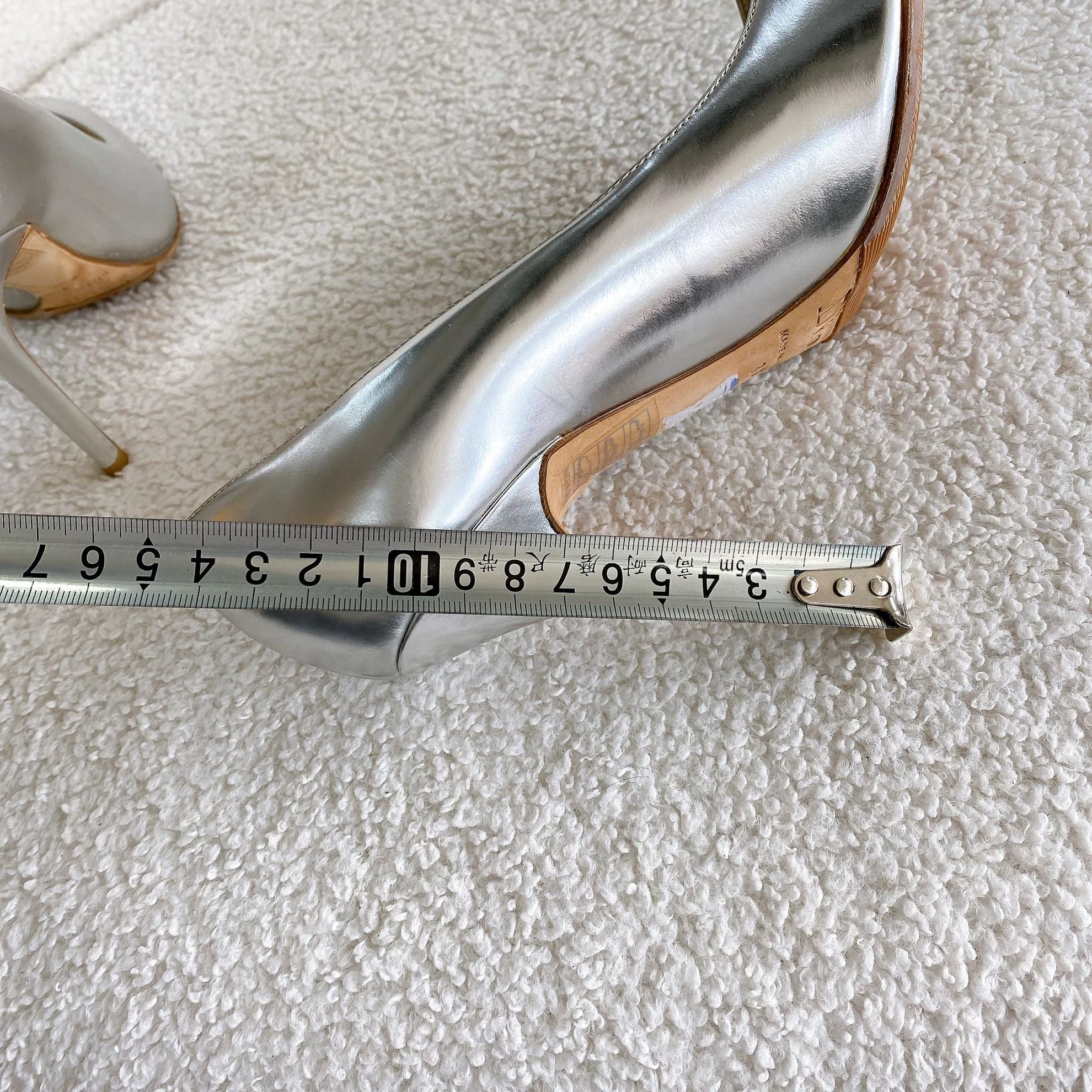 Christian Dior Monsieur Christian Dior Silver Heels 37 7681 Size US 6.5 / IT 36.5 - 9 Thumbnail