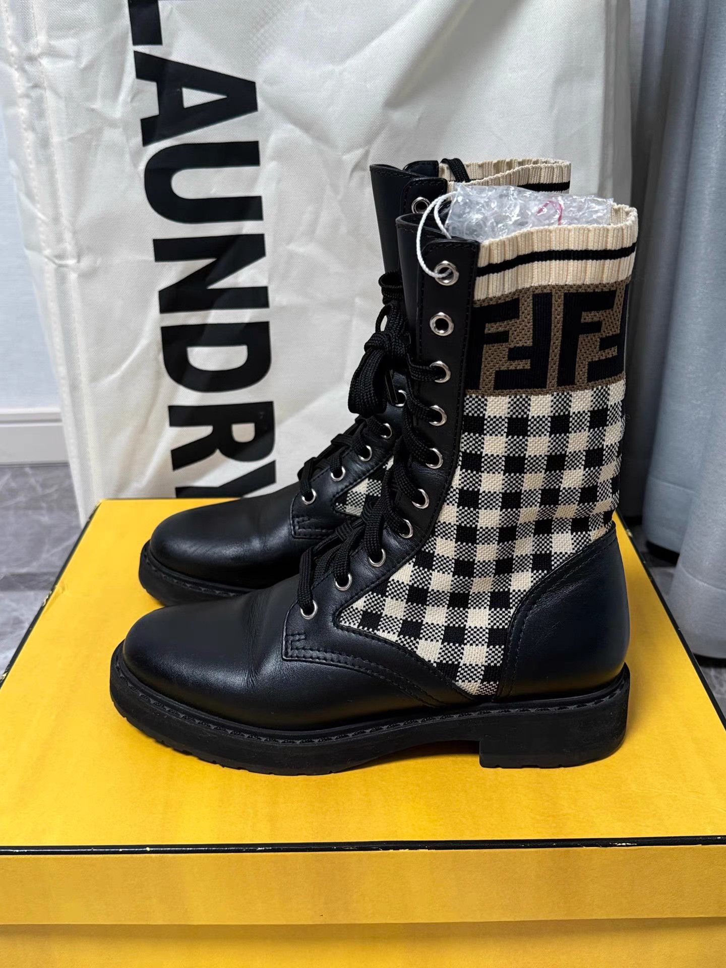 Fendi Fendi Black & White Checkered Jacquard Ankle Boots K6 Size US 6 / IT 36 - 3 Thumbnail