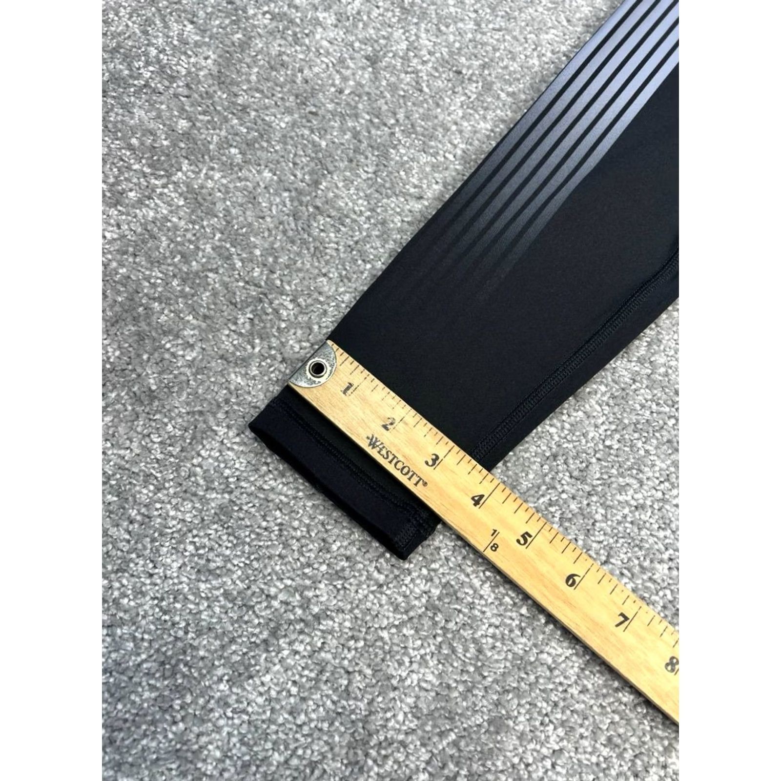 Vintage Savage X Fenty Leggings Women Small Black Stretch Mid Rise Sports By Rihanna Size 28" / US 6 / IT 42 - 4 Thumbnail