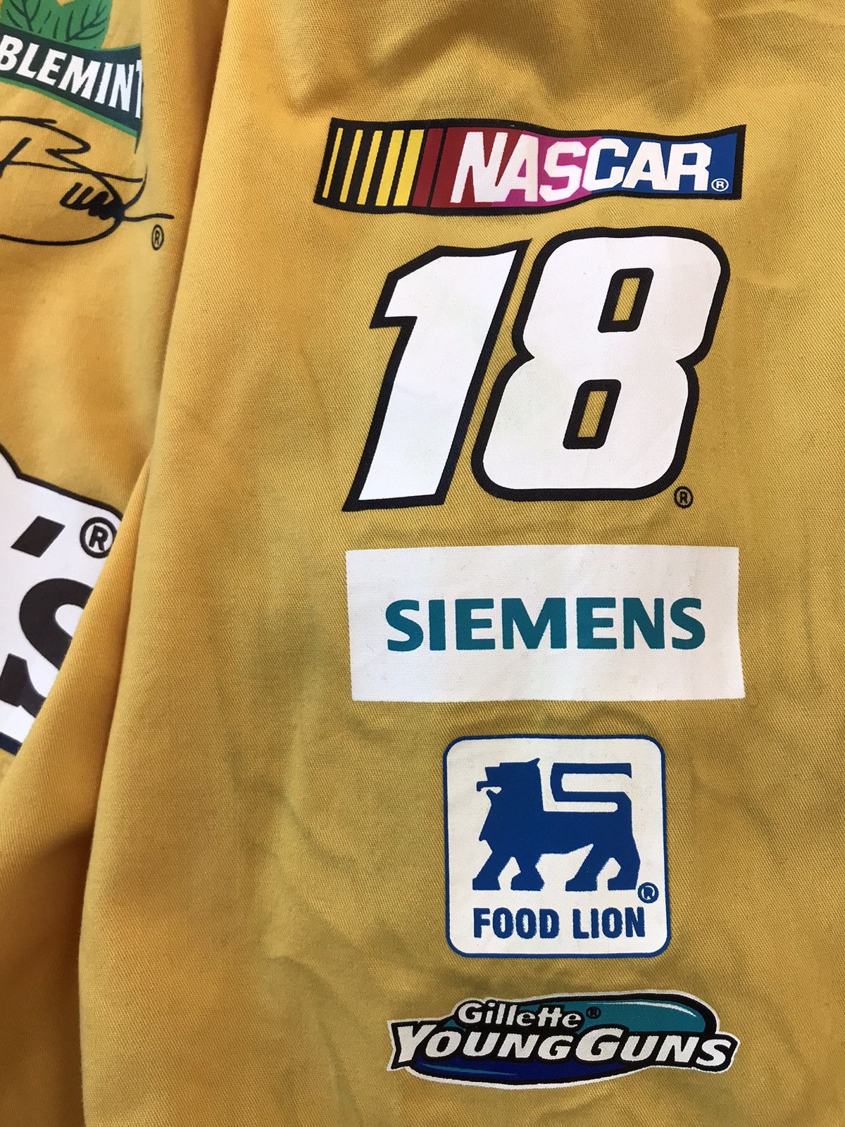 NASCAR × Vintage Crazy vintage nascar SpellOut printed half sleeves shirt Size US XL / EU 56 / 4 - 6 Thumbnail