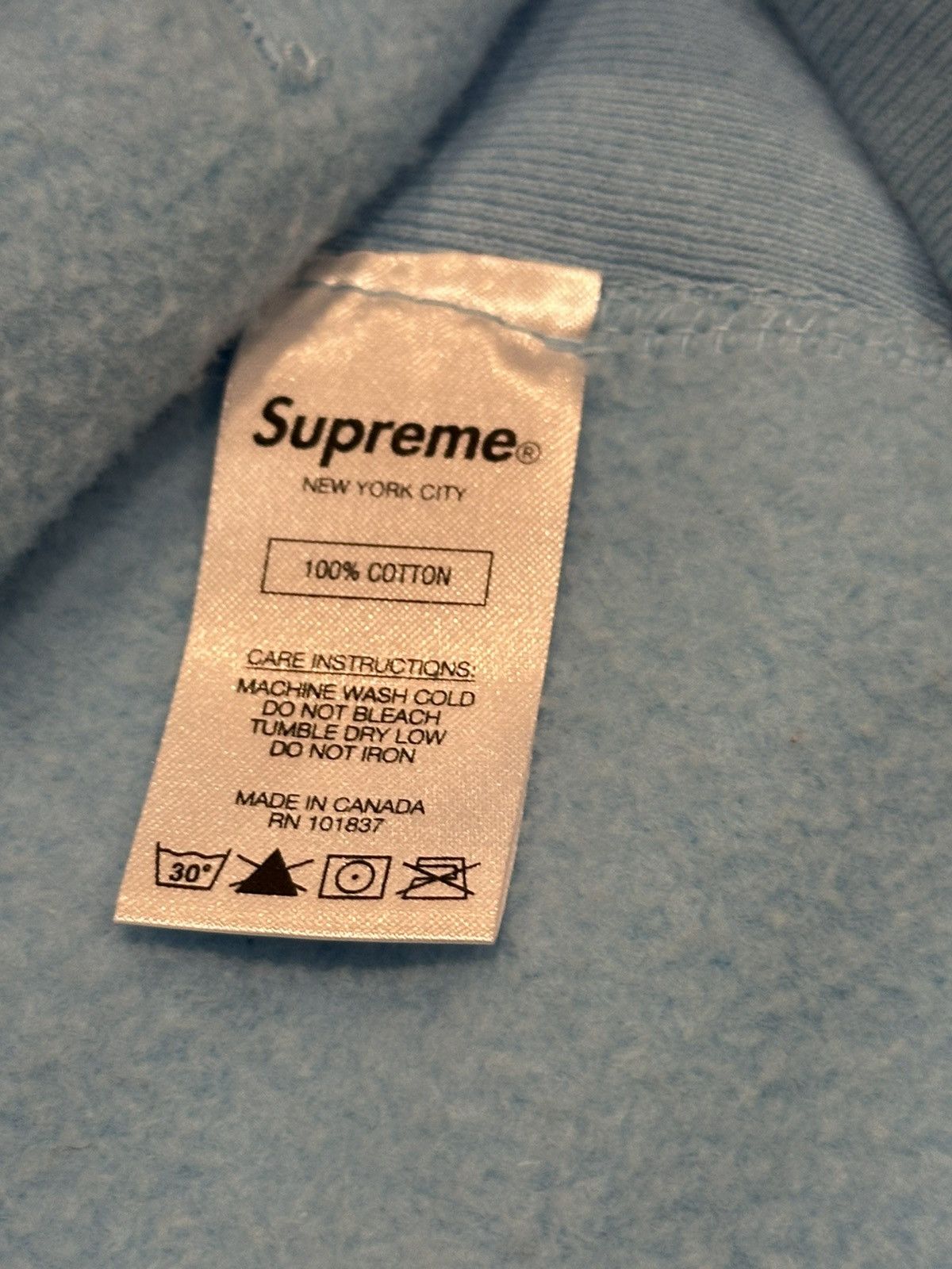 Supreme Bandana Box Logo Hooded 水色 M Supreme Bandana Box Logo Hooded Sweatshirt (FW19) - $168