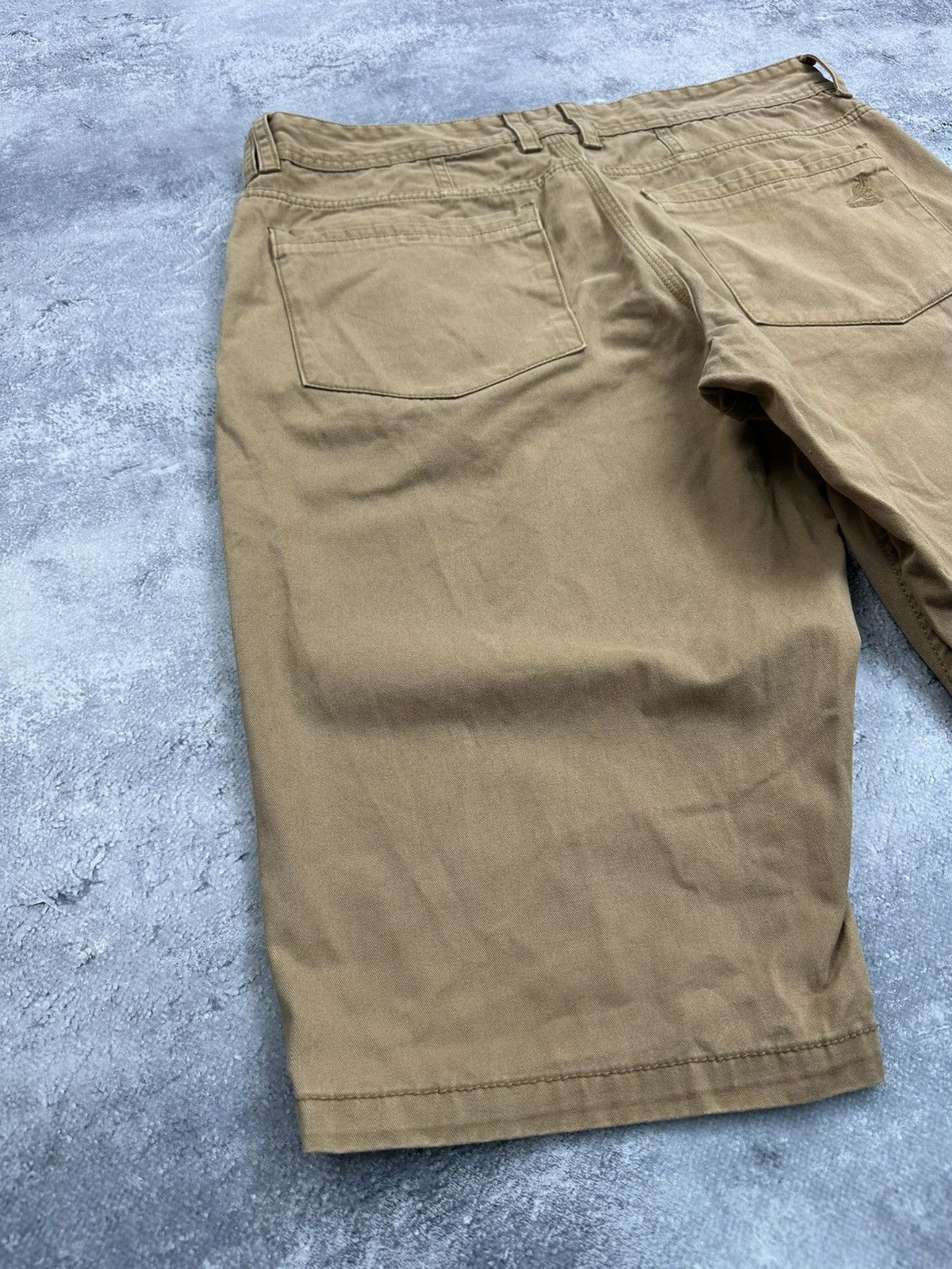 Kangol Vintage Kangol Rap Shorts Beige Rare Y2K Embroidered Logo Size US 34 / EU 50 - 14 Thumbnail