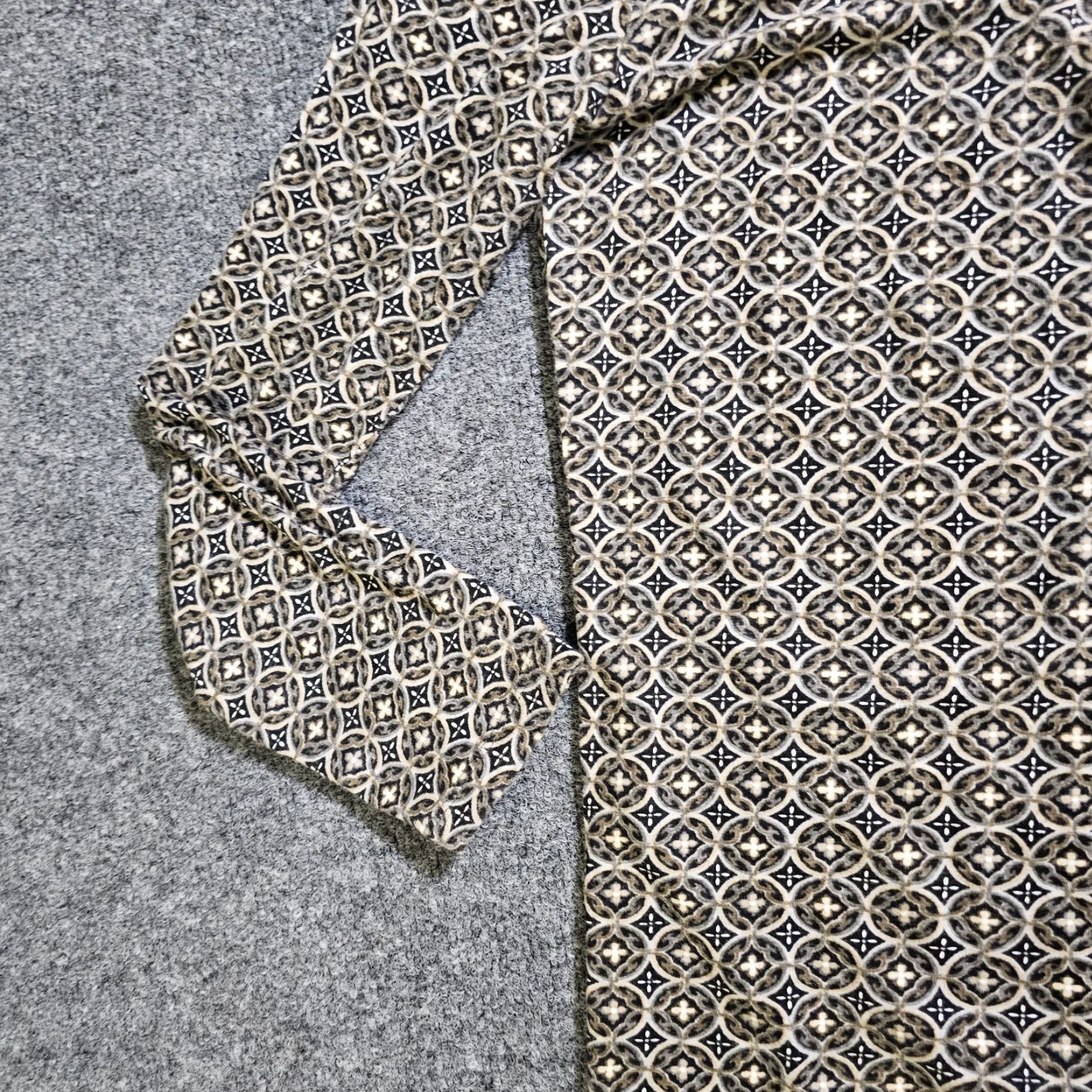 J. Jill J. Jill Top Shirt Womens Medium Beige Black Pleating 3/4 Sleeve Pullover Casual Career Geometric Knit Blouse Capable of Business Women Men? Size M / US 6-8 / IT 42-44 - 4 Thumbnail