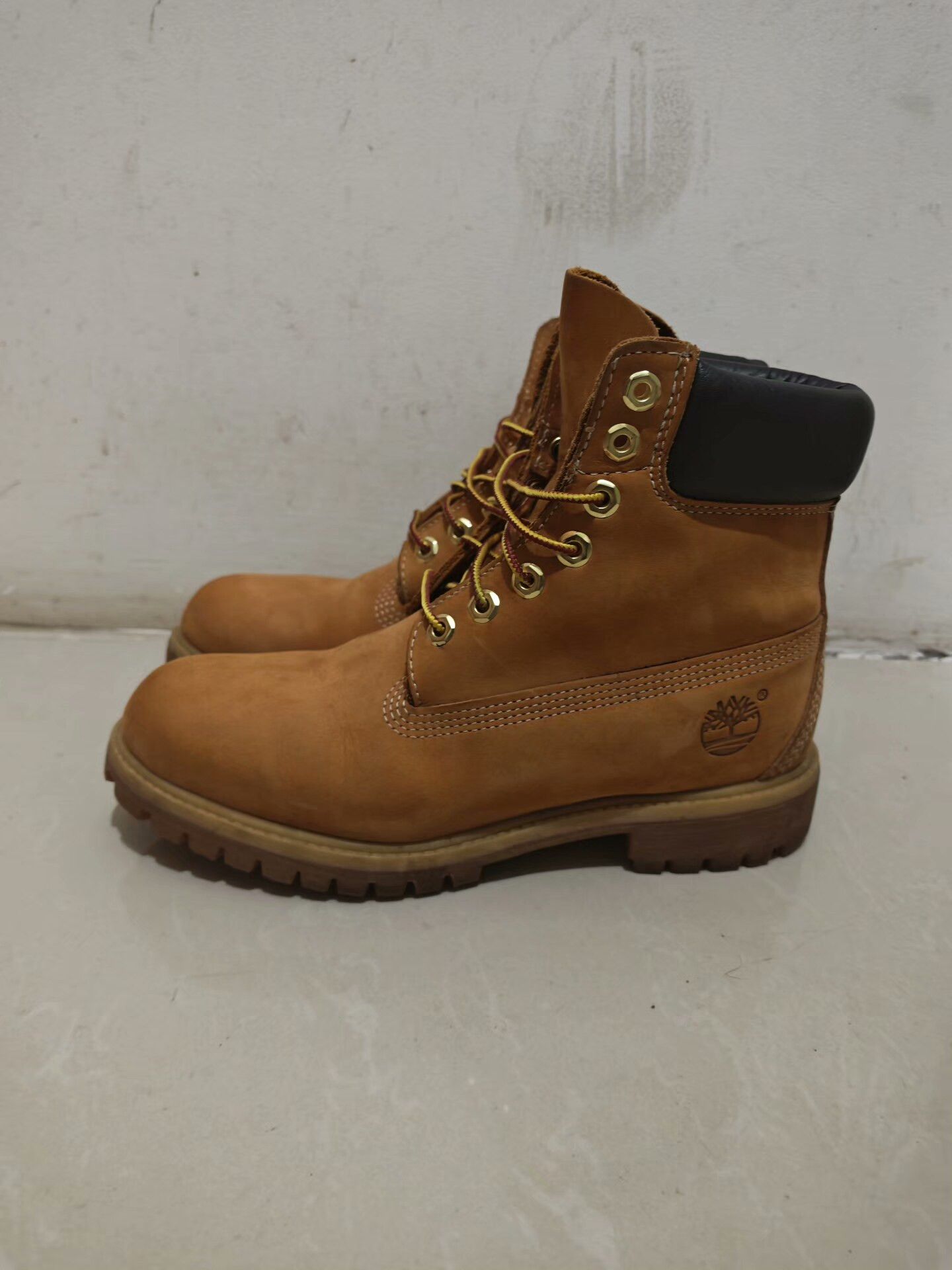 Timberland Timberland Yellow Boots 41 Men Size US 8.5 / EU 41-42 - 1 Thumbnail