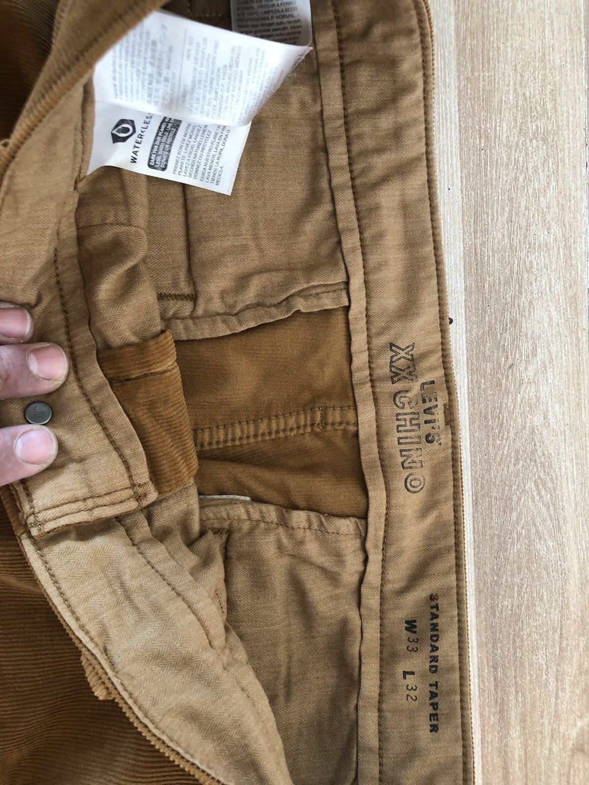 Levi's Levi’s Chino Corduroy W33 x L30 Slim Light Brown Pants Size US 33 - 5 Thumbnail