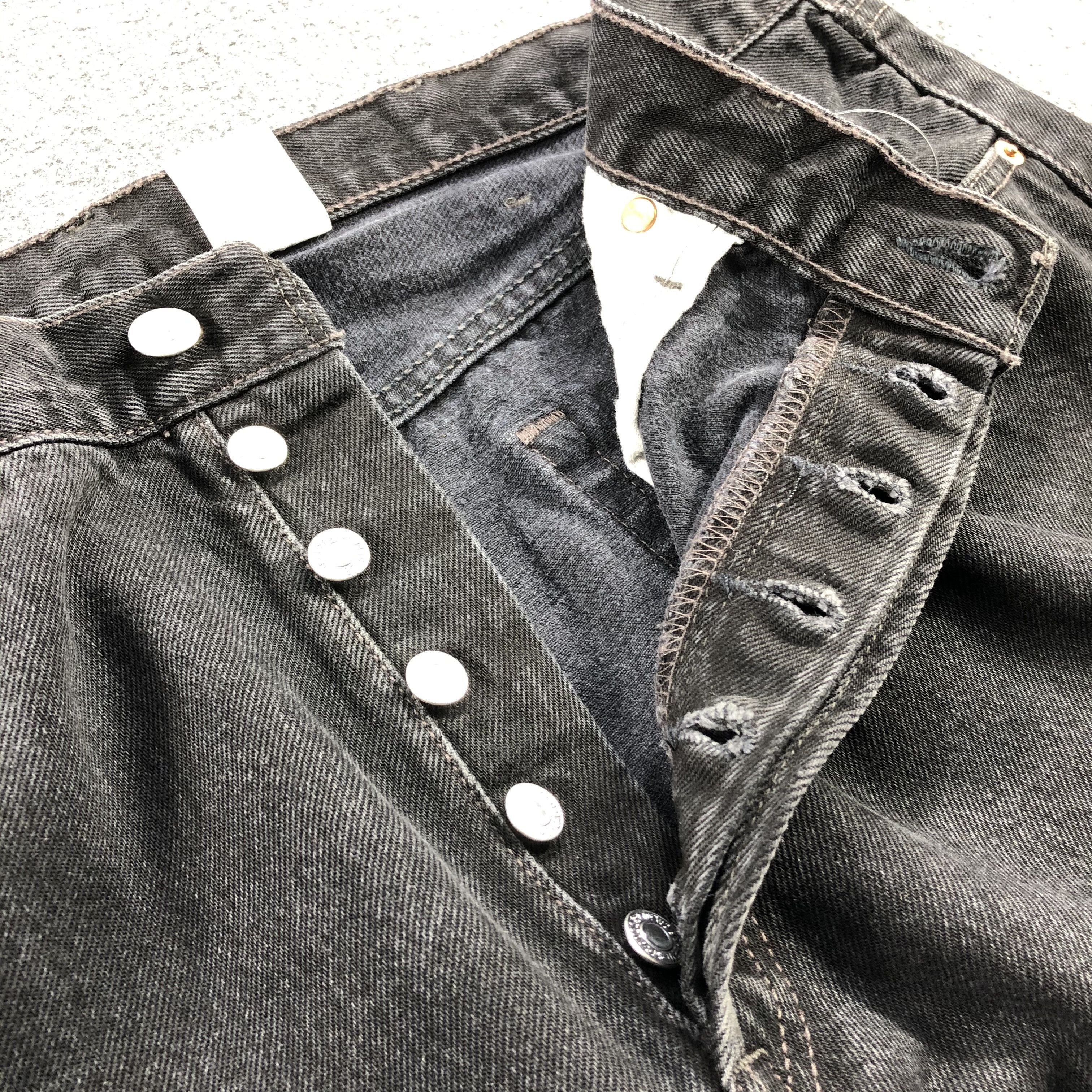 Levi's Vintage 90s Dark Wash Levis 501 Jeans-JM977 Size US 37 - 7 Thumbnail