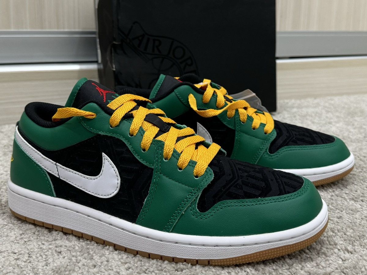 image of Steal Nike Air Jordan Aj1 Low OG Retro “Malachite” Shoes in Green, Men's (Size 8)