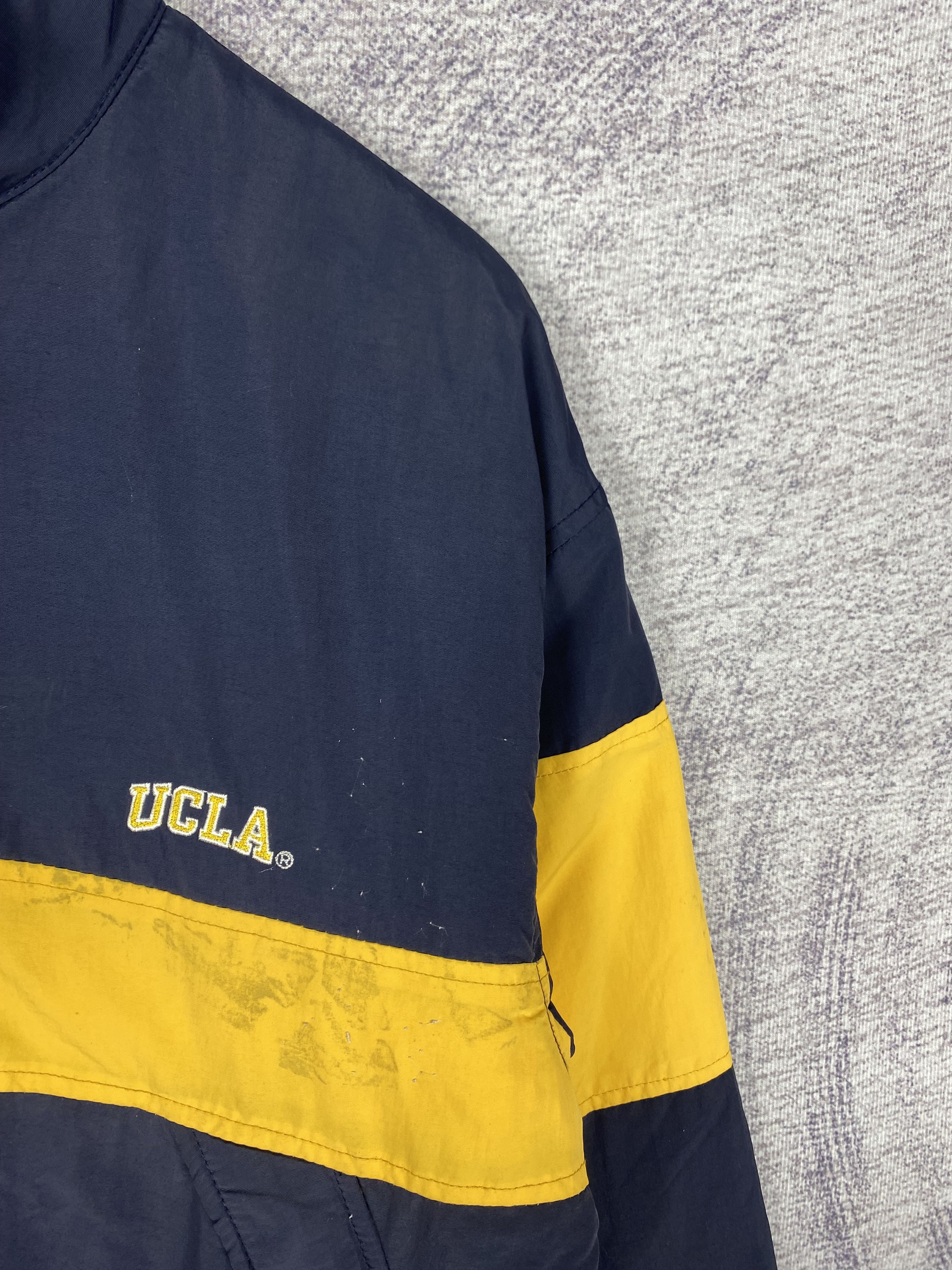 Japanese Brand Vintage UCLA Reversible Fleece Jacket Size US S / EU 44-46 / 1 - 3 Thumbnail