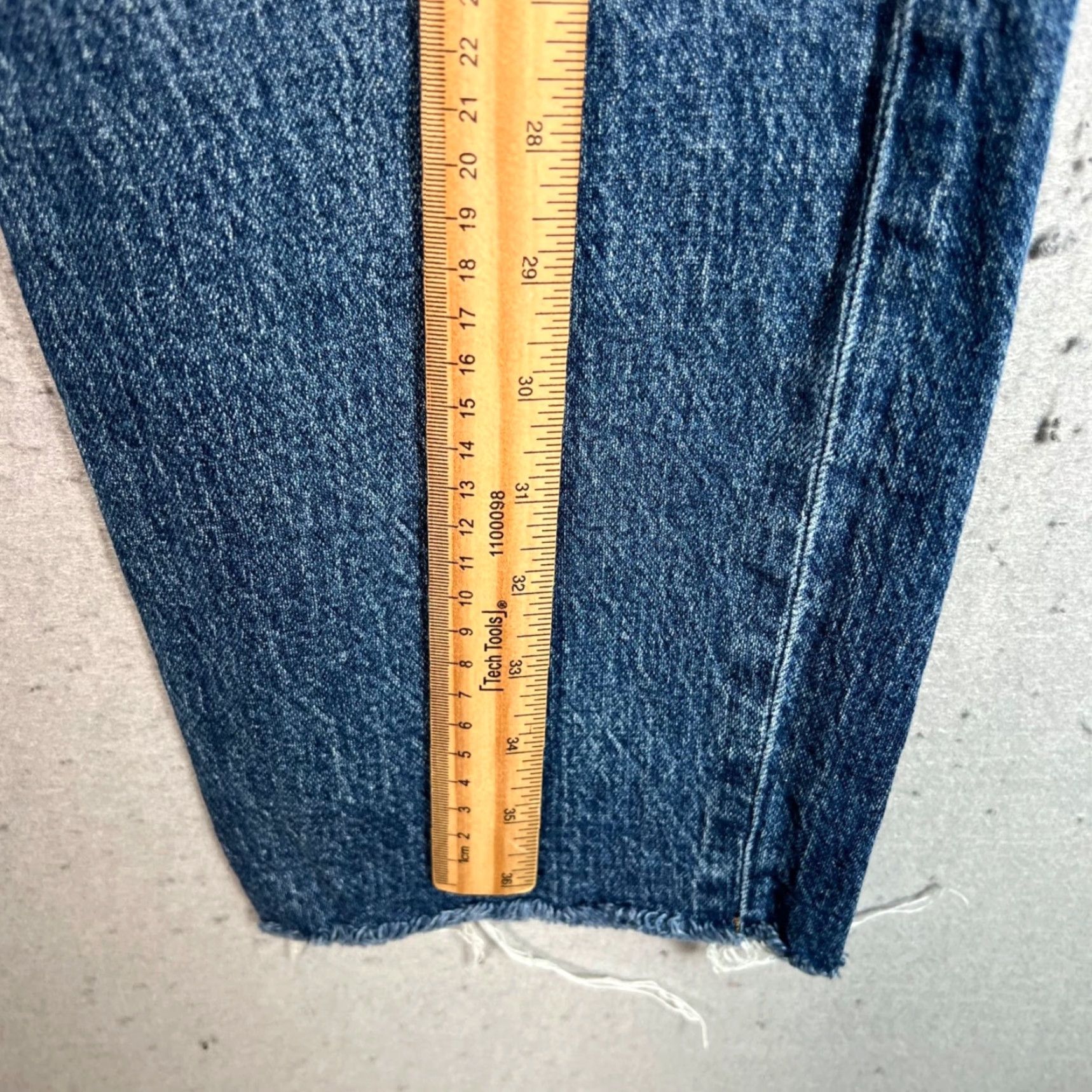 J.Crew J.CREW Slim Boyfriend Jeans 30 Blue Medium Denim Cotton Blend Frayed Hem 5-Pocket Womens Size 30" / US 8 / IT 44 - 6 Thumbnail