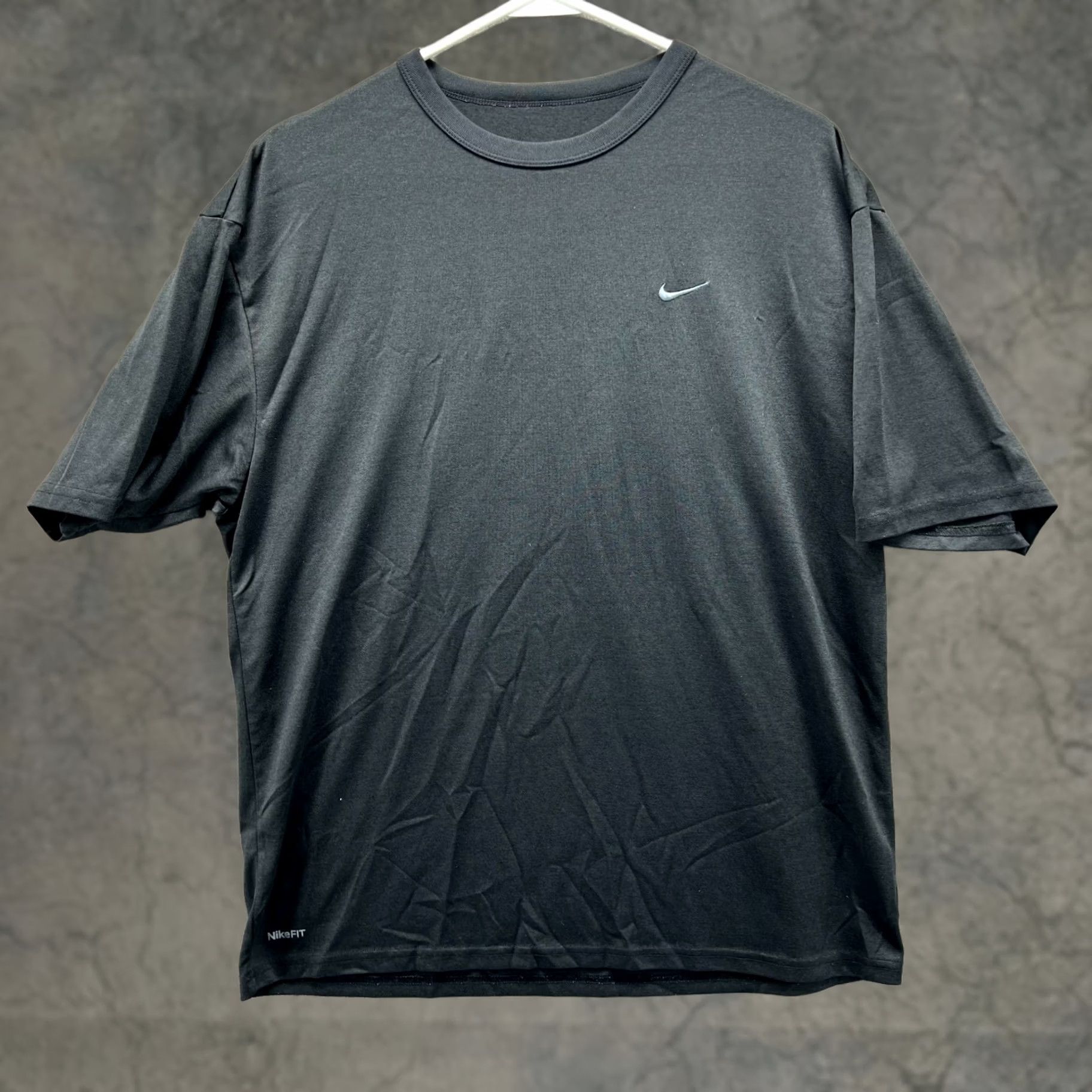 Nike VINTAGE Nike Shirt Men Medium Black Dri-Fit Swoosh Embroidery Logo Gym Knit Y2K Size US M / EU 48-50 / 2 - 1 Thumbnail