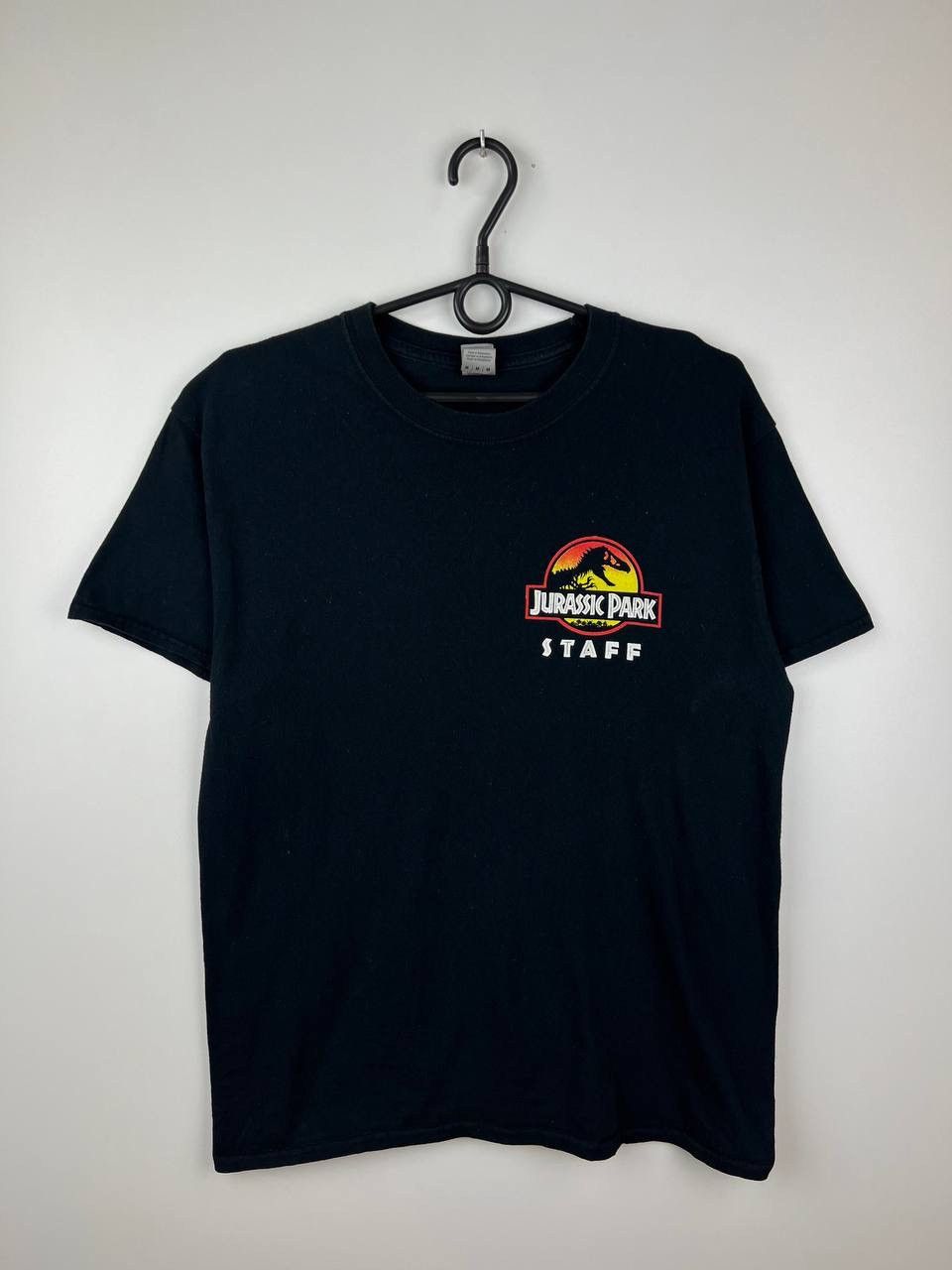 Vintage Jurassic Park Ranger movie t-shirts size M Size US M / EU 48-50 / 2 - 1 Thumbnail