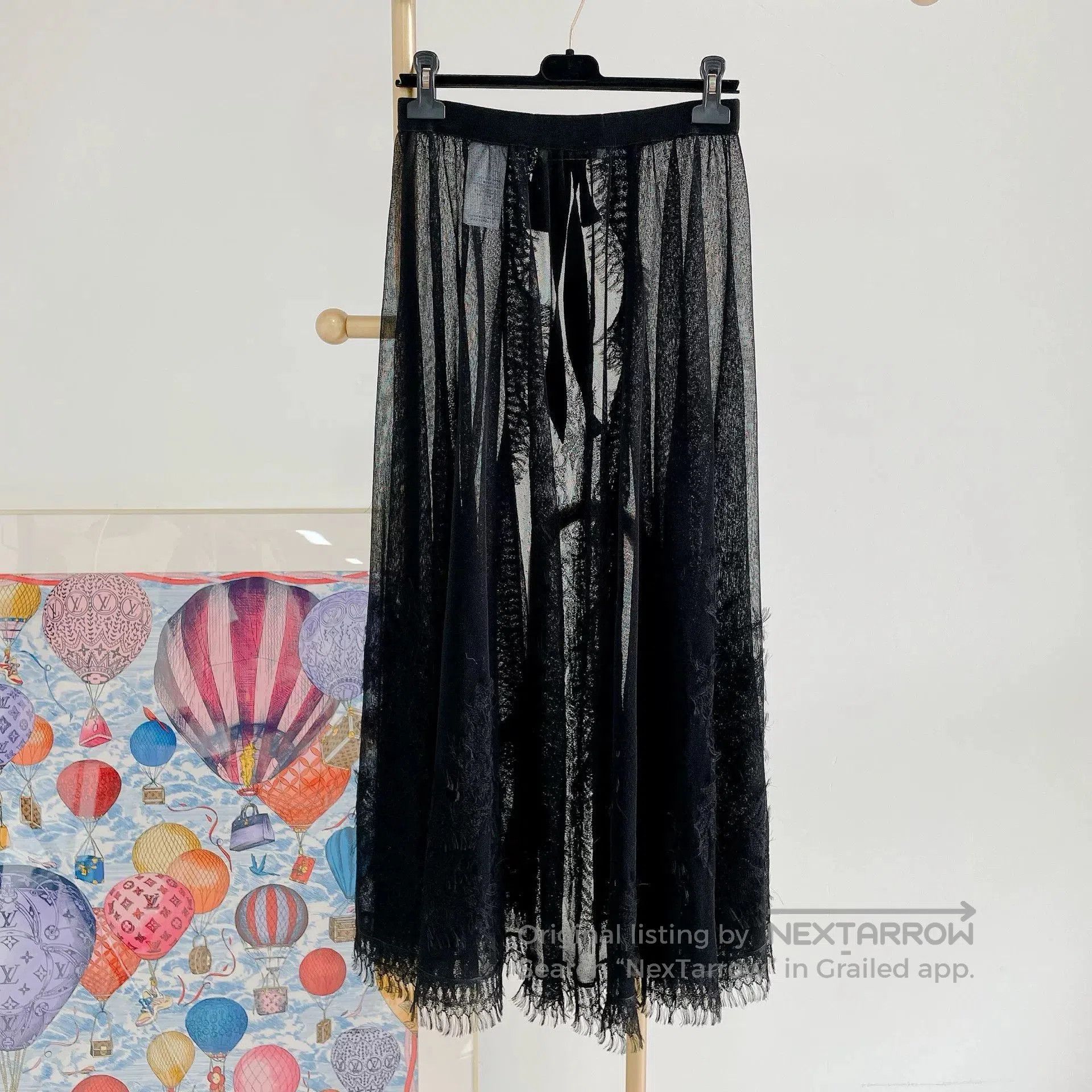 Dior Christian Dior Black Lace Mesh Skirt. Size US 38 / EU 54 - 2 Thumbnail