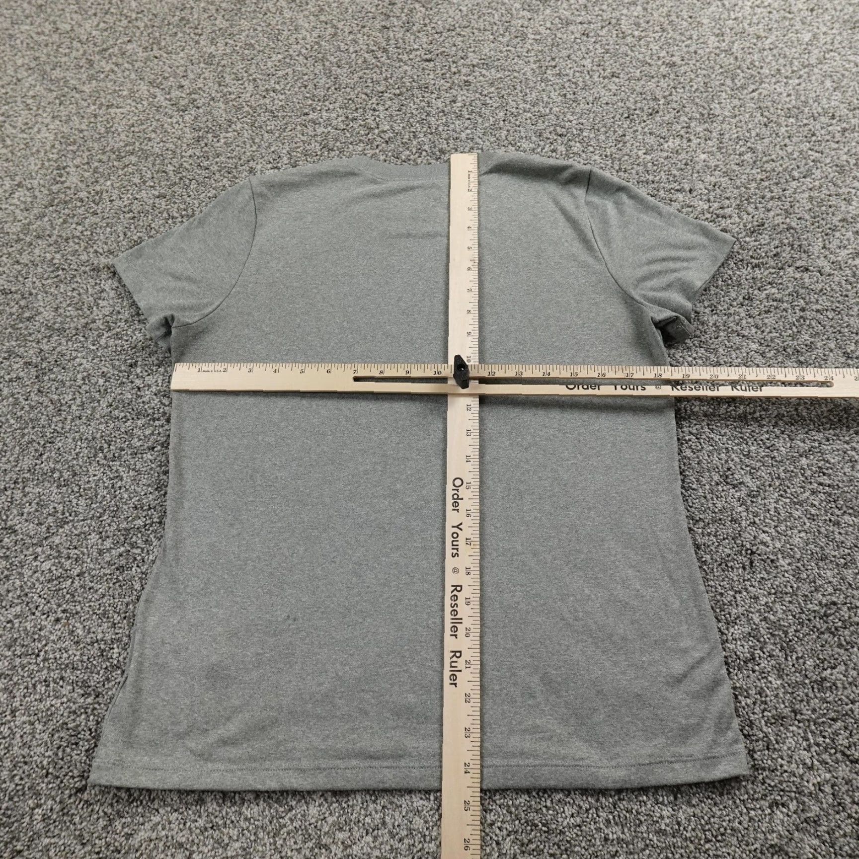 Nike Nike Shirt Mens M Gray Dri-FIT Athletic Tee Lightweight Performance Swoosh Gym Size US M / EU 48-50 / 2 - 5 Thumbnail