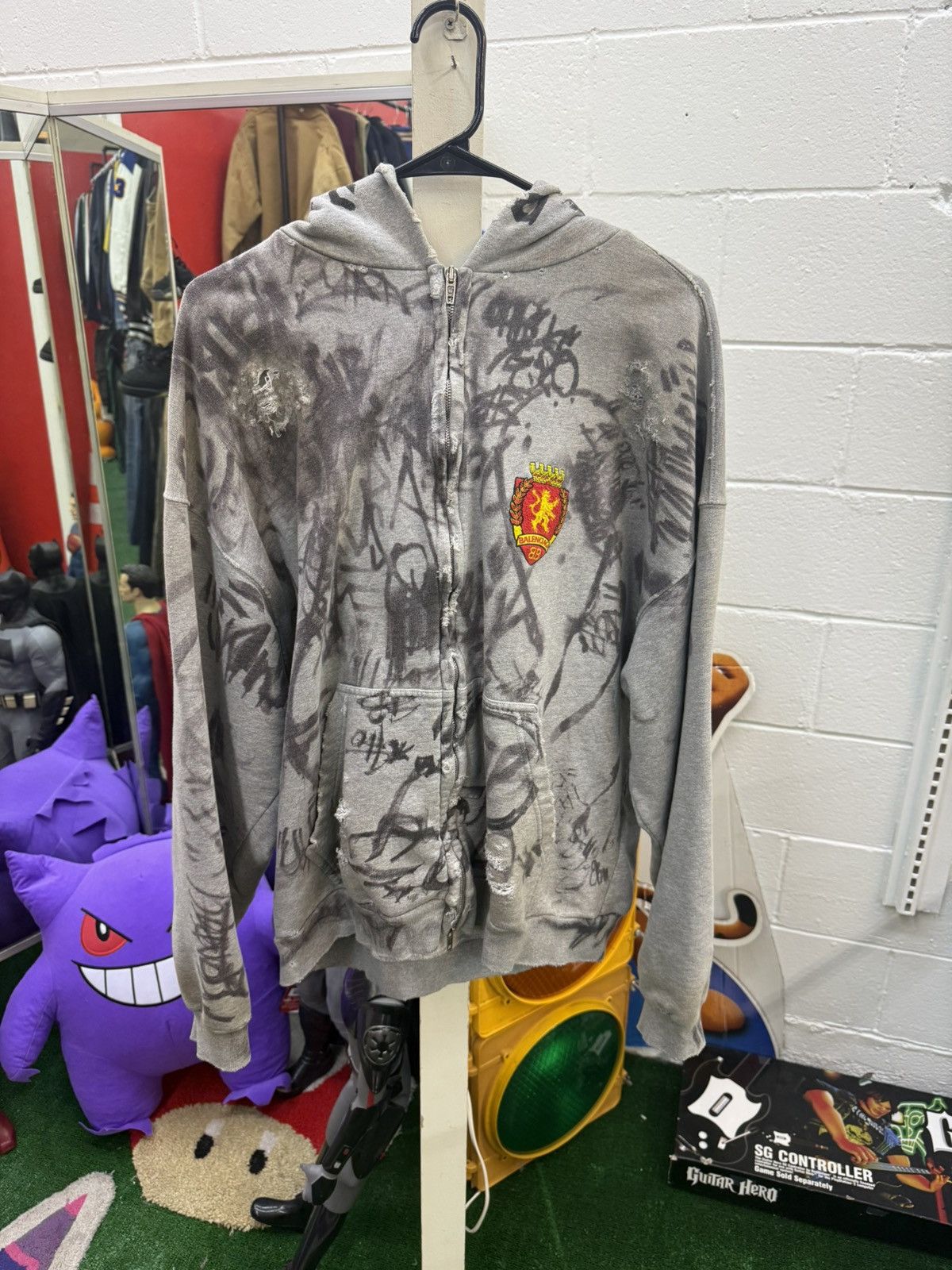 Balenciaga Balenciaga Scribbled Hoodie Size US S / EU 44-46 / 1 - 1 Thumbnail
