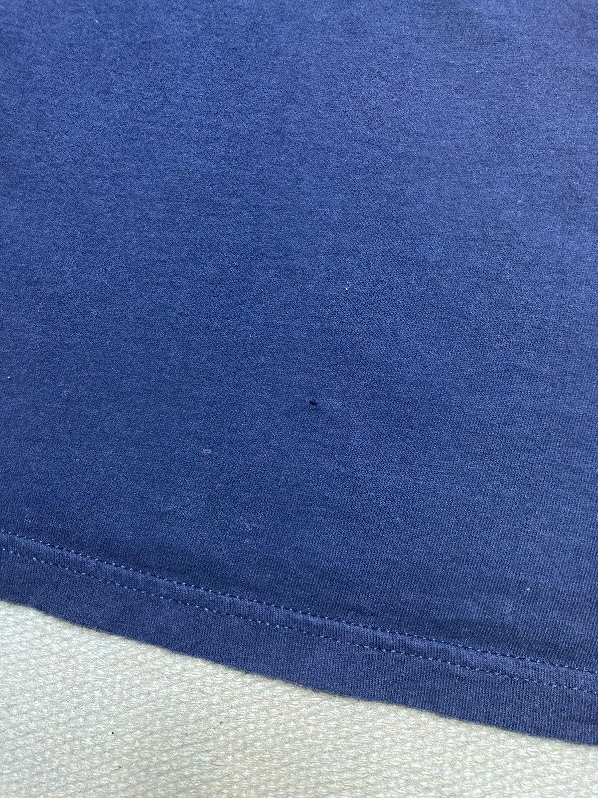 Vintage vtg 90s y2k blank t shirt navy blue plain soft cotton large Size US L / EU 52-54 / 3 - 8 Thumbnail