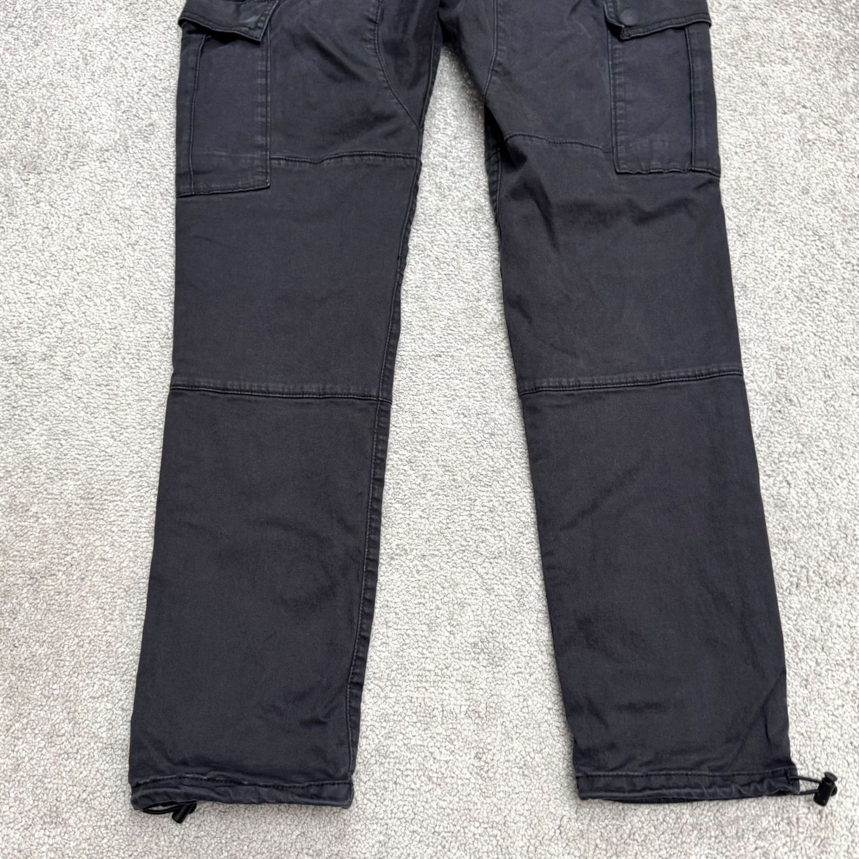 Wrangler Wrangler Cargo Jogger Pants Mens Medium Black Twill Elastic Waist Gusset Crotch Pockets Logo Style: Cargo Size US 36 / EU 52 - 5 Thumbnail