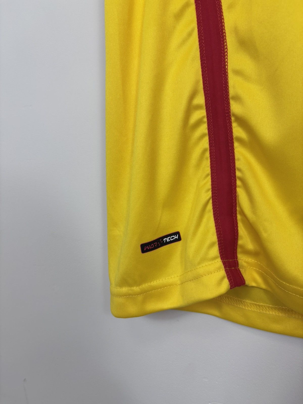 Warrior Warrior Liverpool 2014/2015 Away NWT Football Soccer Jersey Size US XL / EU 56 / 4 - 9 Thumbnail