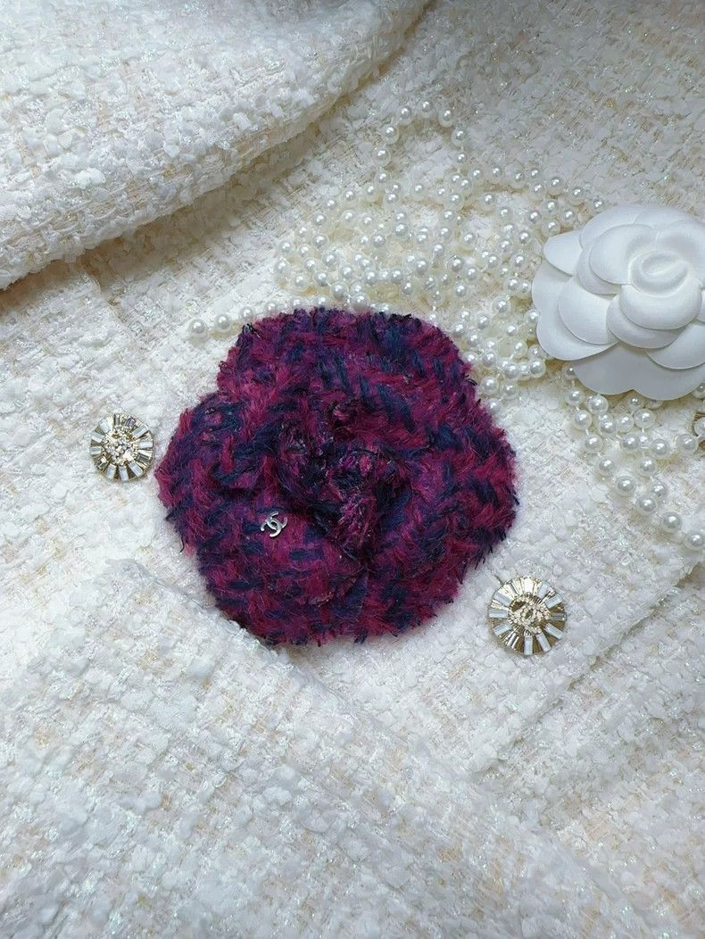 Chanel Chanel Camellia Brooch Purple Size ONE SIZE - 6 Thumbnail
