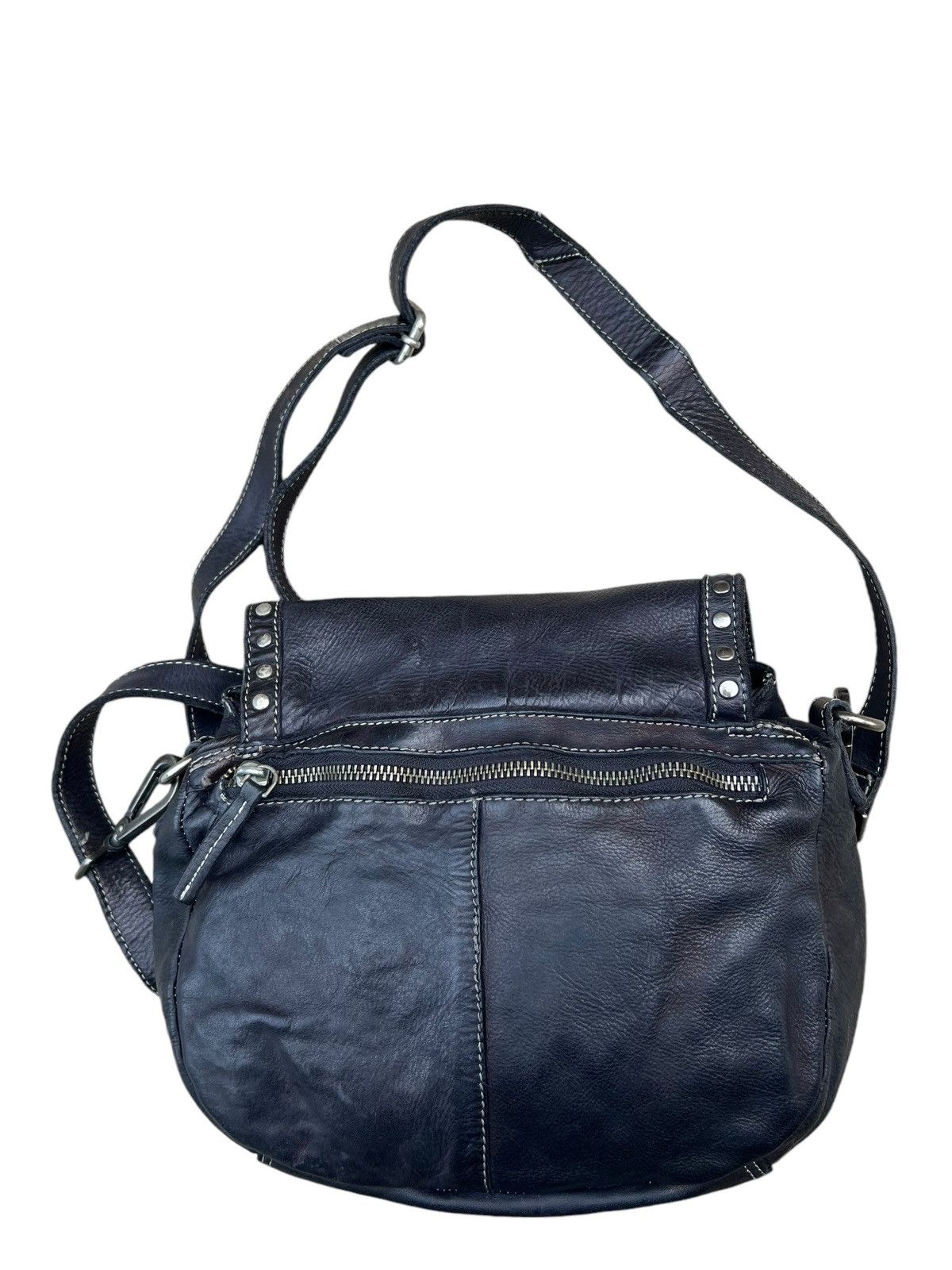 CLOSED Vintage CLOSED Discoloured Patina Leather Studded Bag Sling Size ONE SIZE - 10 Thumbnail
