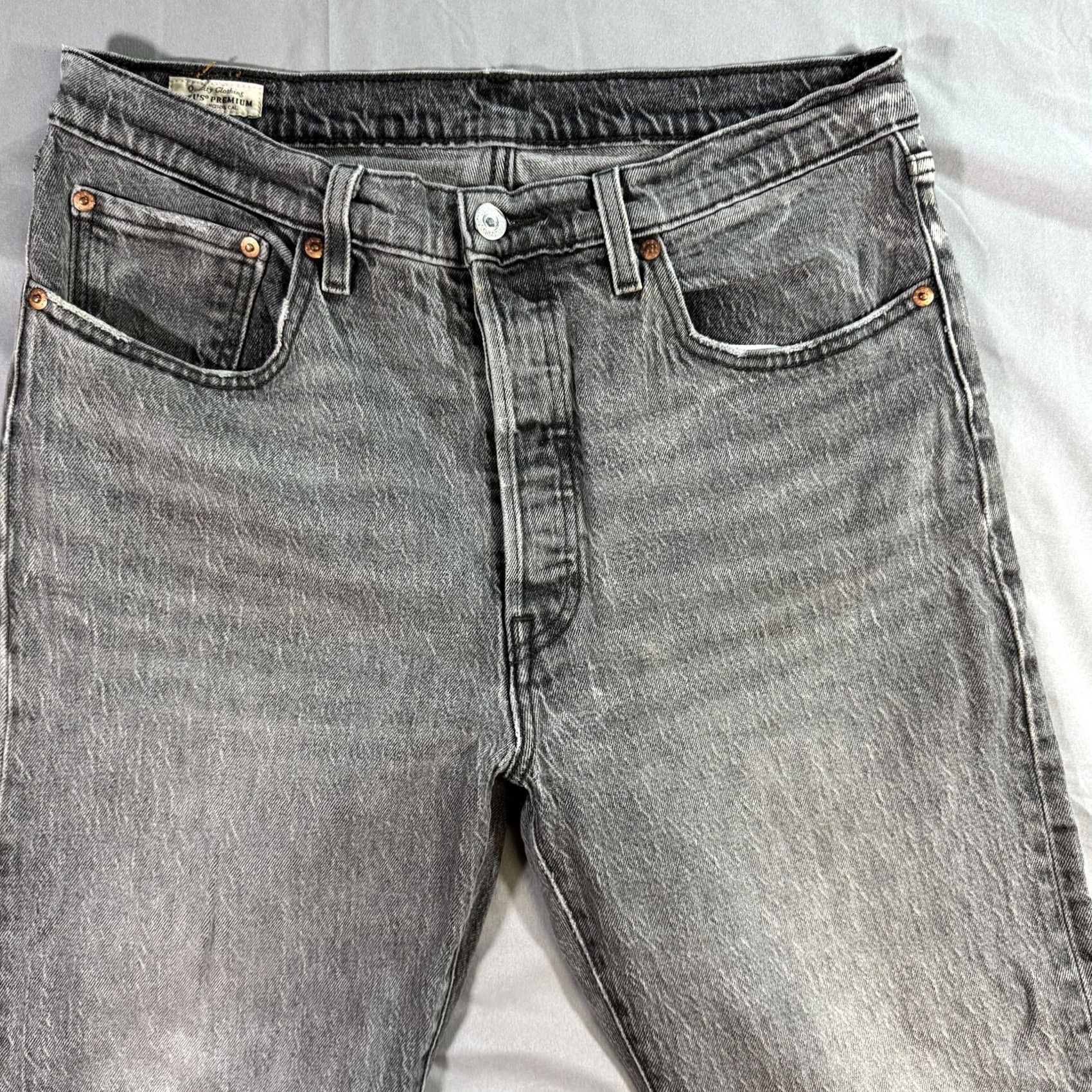 Levi's VINTAGE Levi's 501 Jeans Mens? Womens? Gray Regular Fit Straight Leg Button Fly 31 Size 24" / US 00 / IT 34 - 3 Thumbnail